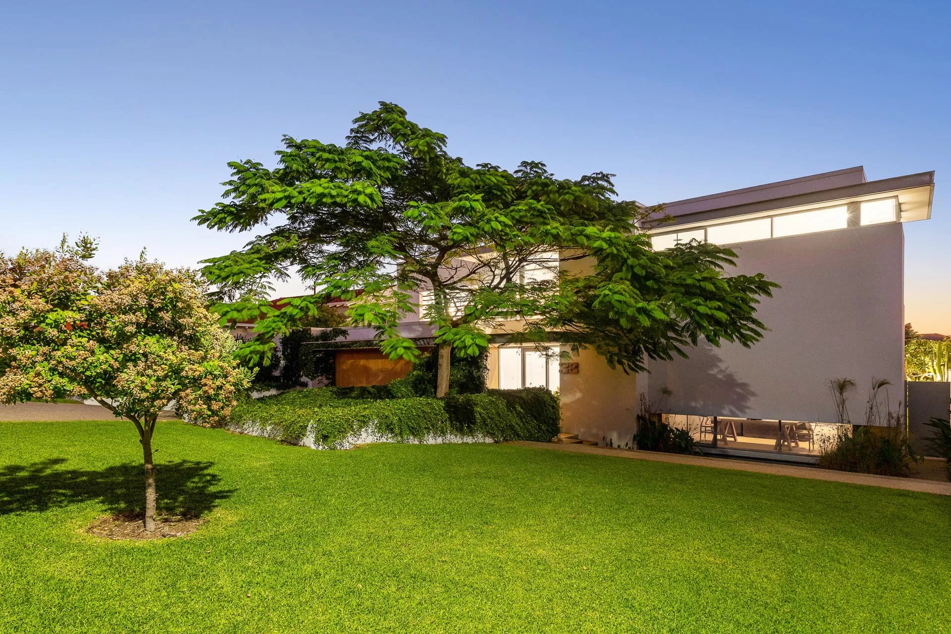 38 Sudbury Way, City Beach., City Beach - Thumbnail 2