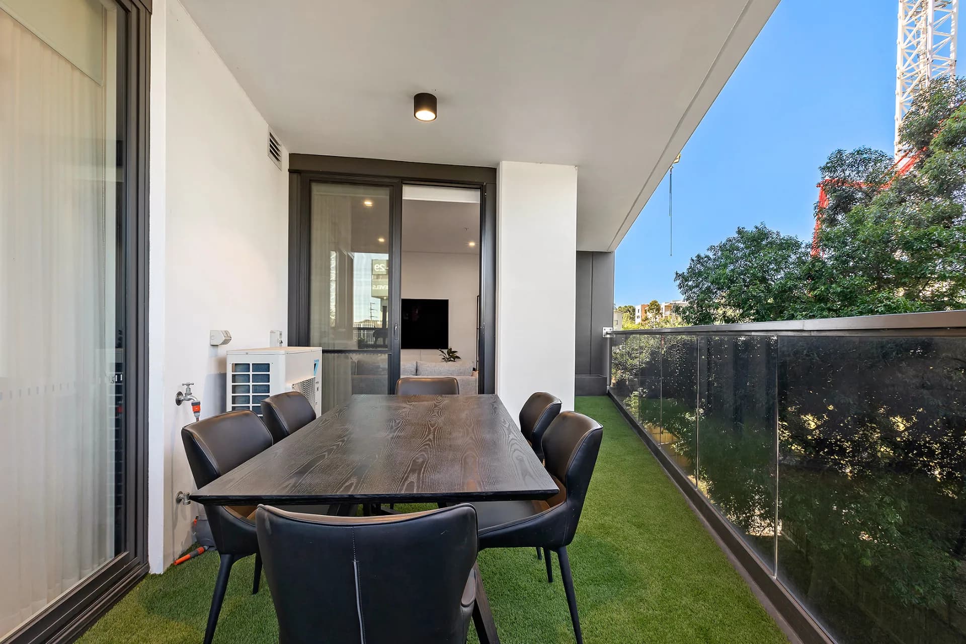 305/8 Shirley Street, Carlingford., Carlingford - Thumbnail 3