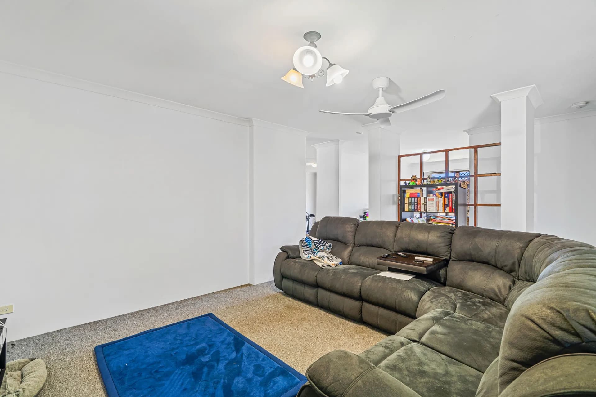 5 Waterfall Cove, Greenfields., Greenfields - Thumbnail 5