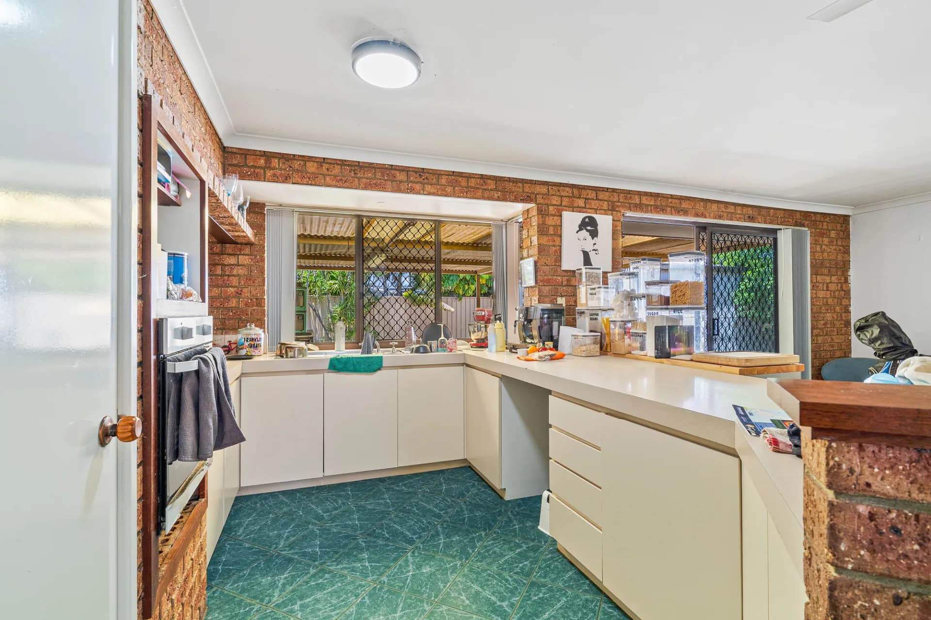 5 Waterfall Cove, Greenfields., Greenfields - Thumbnail 7