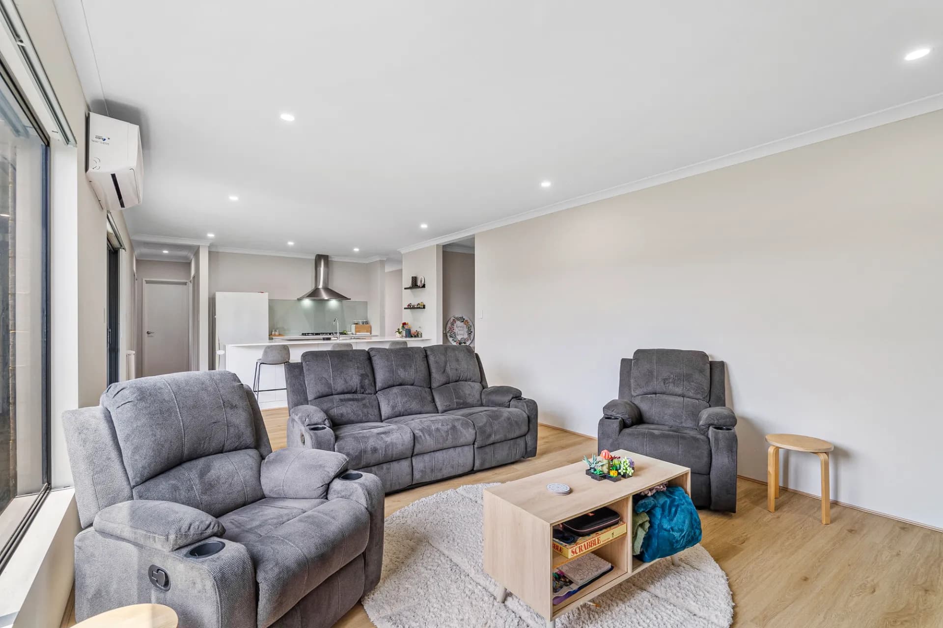 118 Lakewood Parkway, Coodanup., Coodanup - Thumbnail 6