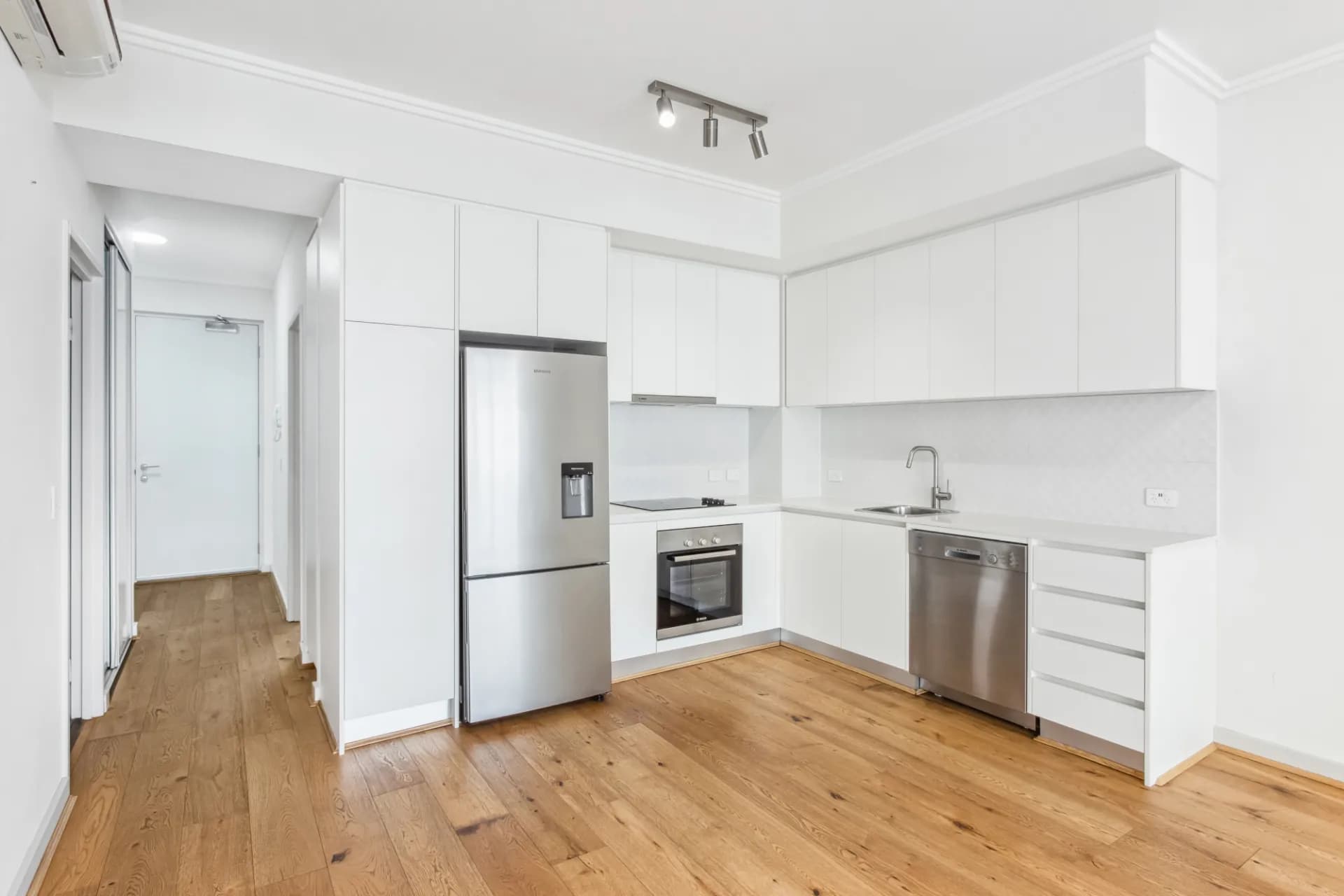 26/77 Orsino Boulevard, North Coogee., North Coogee - Thumbnail 2