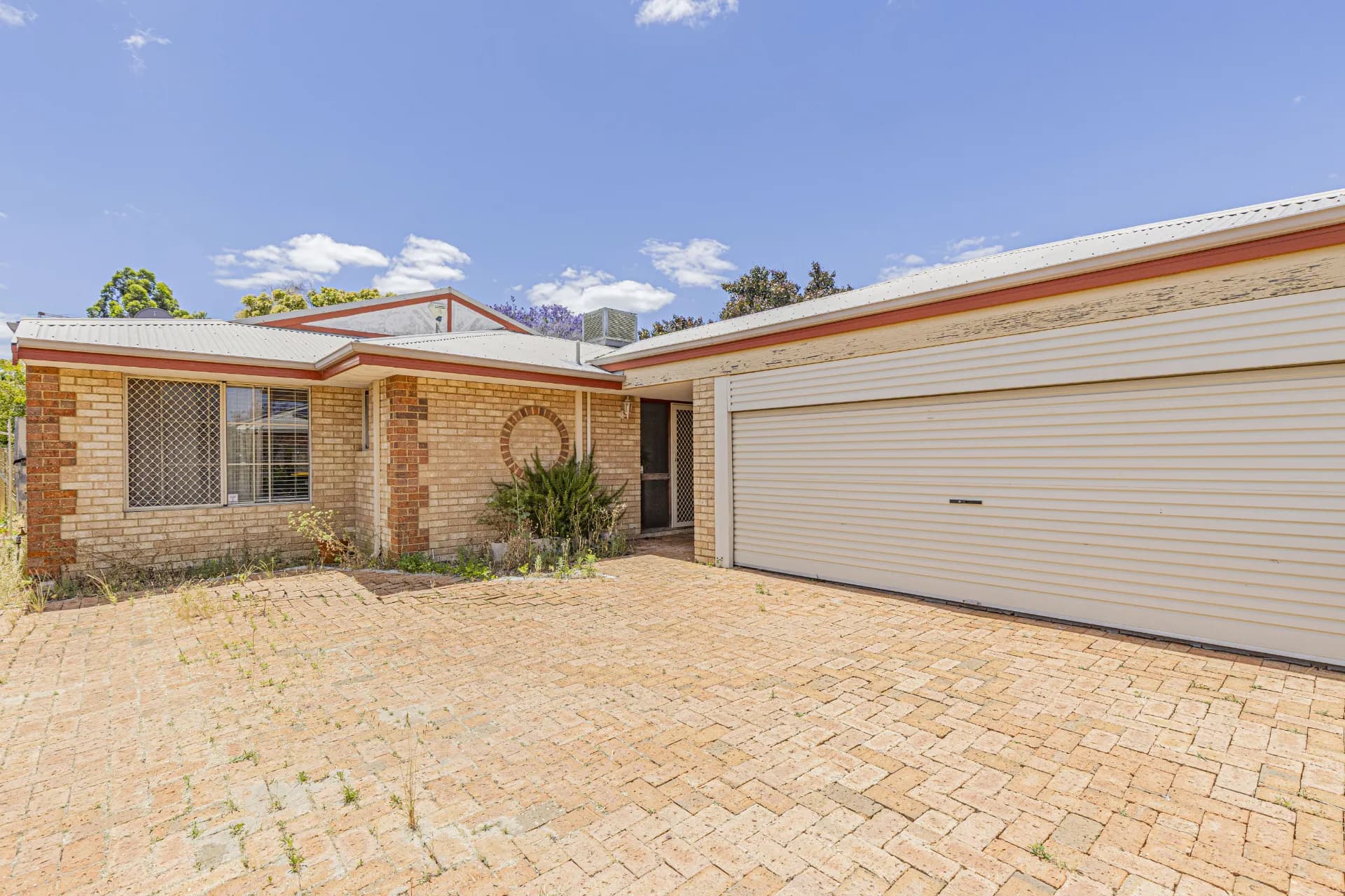 2/36 Crawshaw Crescent, Manning., Manning - Image 1