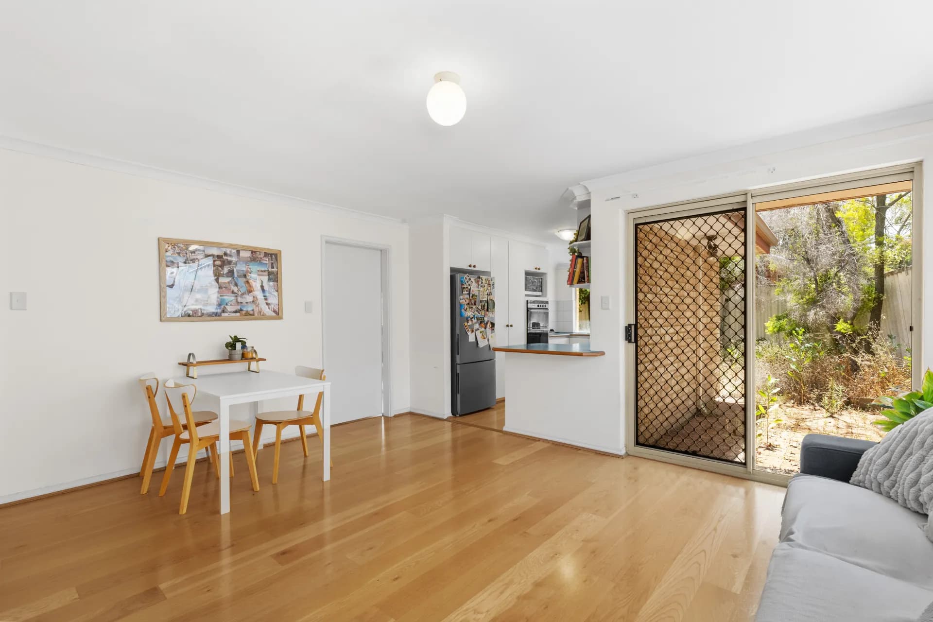 2/36 Crawshaw Crescent, Manning., Manning - Thumbnail 5