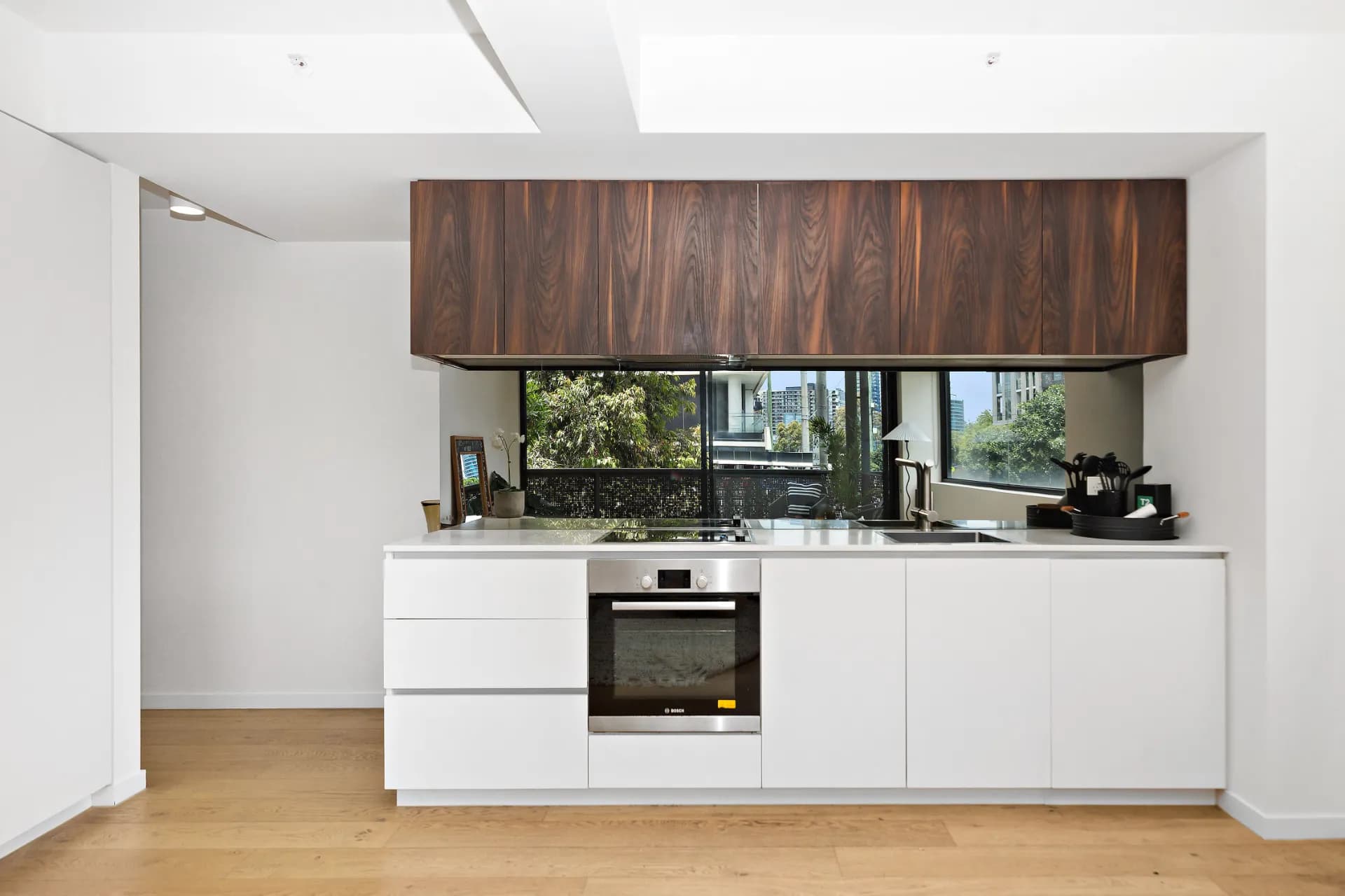 101/112 Ireland Street, West Melbourne., West Melbourne - Thumbnail 2