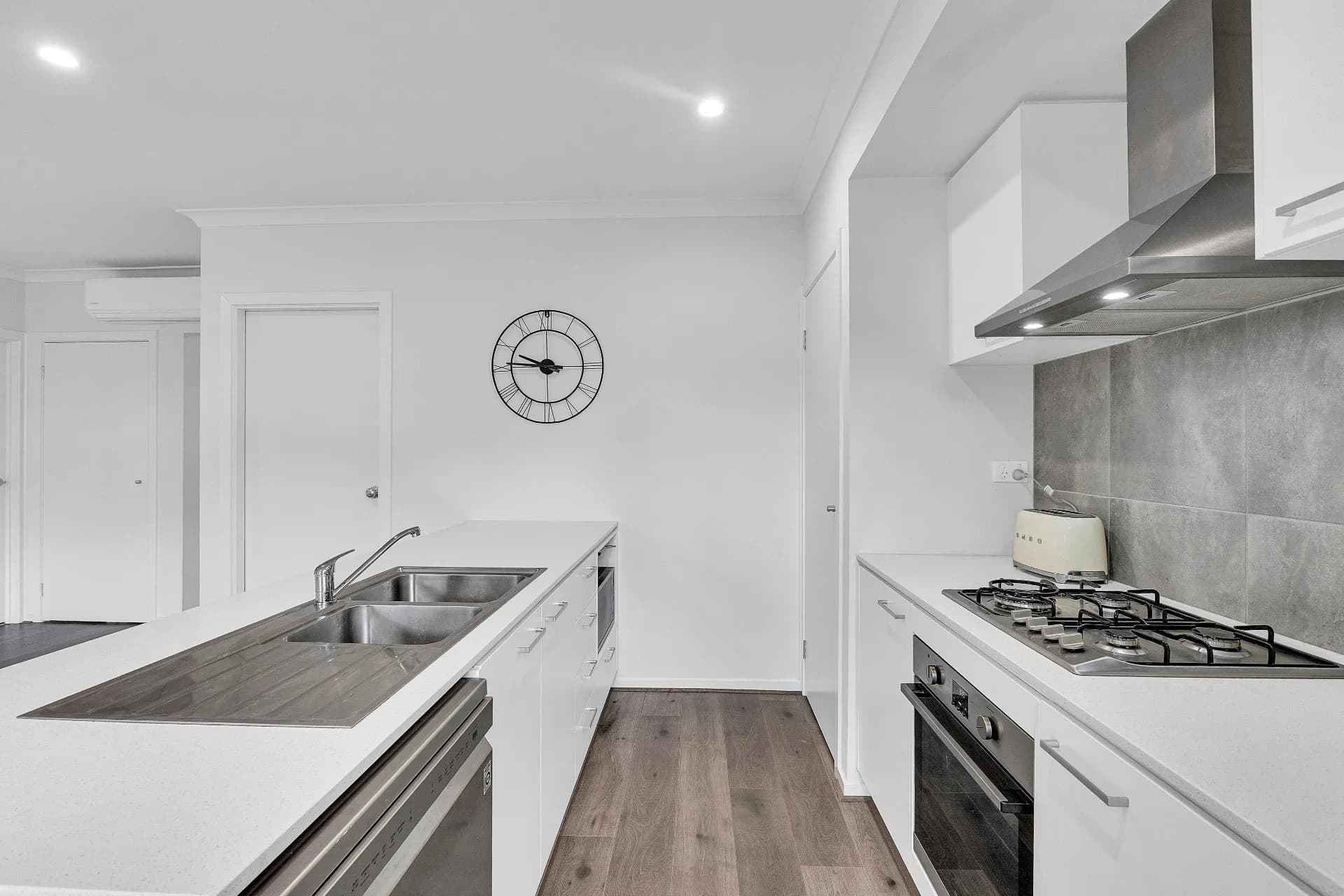 78 Langer Circuit, Cranbourne., Cranbourne - Thumbnail 4