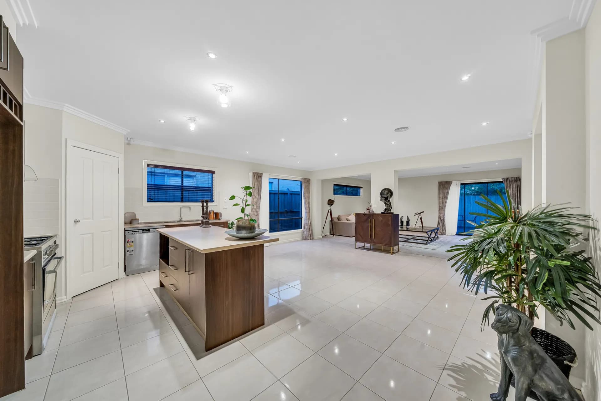 17  Newhaven Drive, Williams Landing., Williams Landing - Thumbnail 5