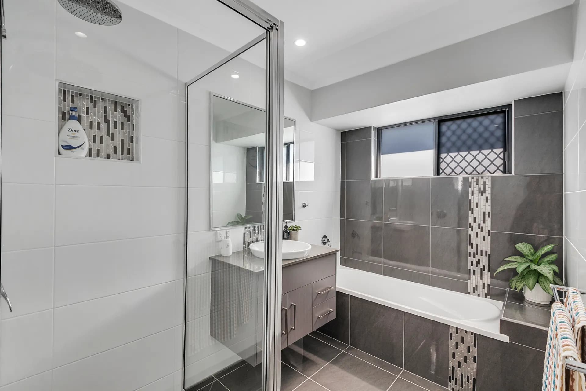 88 Poinsettia Drive, Bohle Plains., Bohle Plains - Thumbnail 7