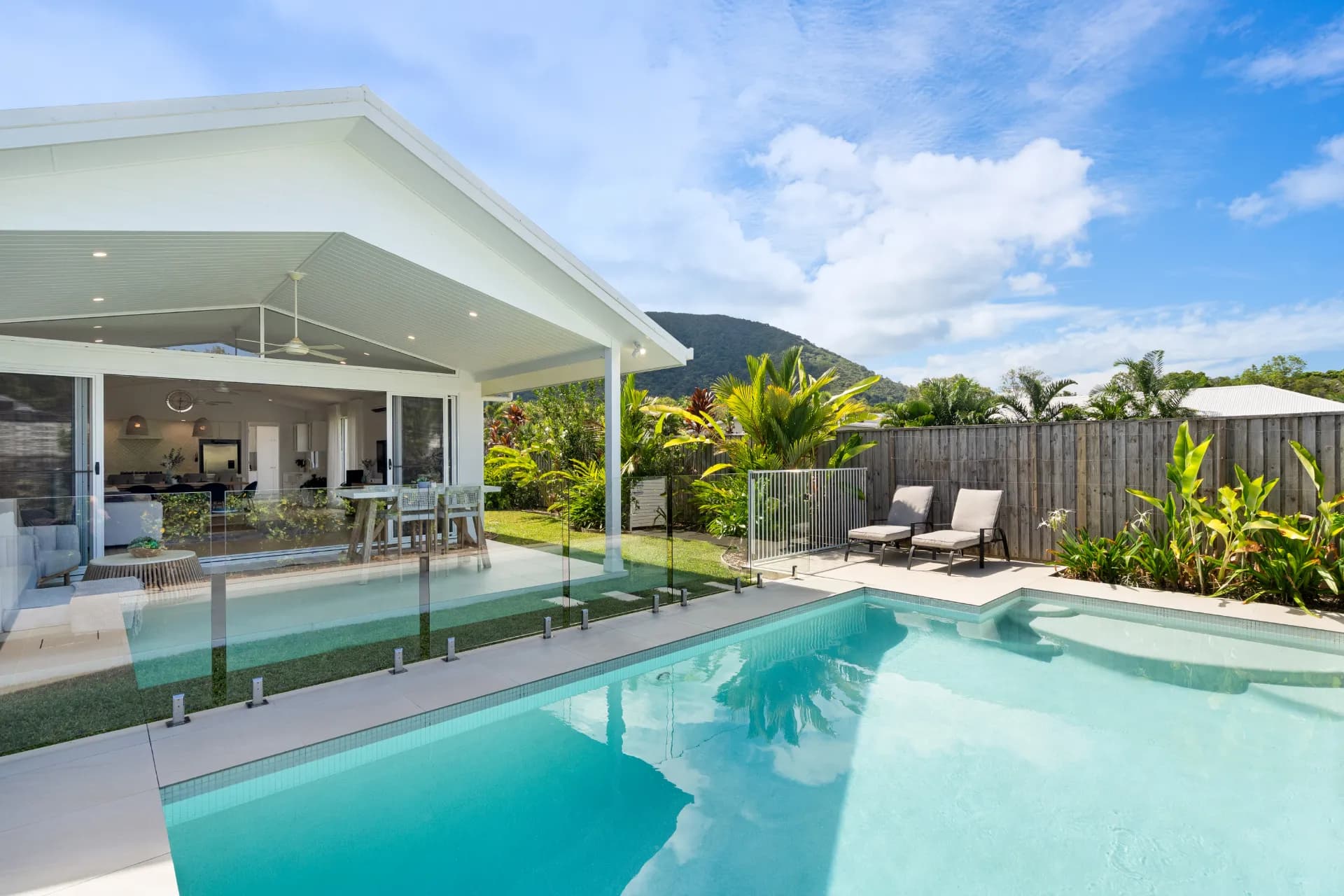 70 Argentea Boulevard, Palm Cove., Palm Cove - Thumbnail 2
