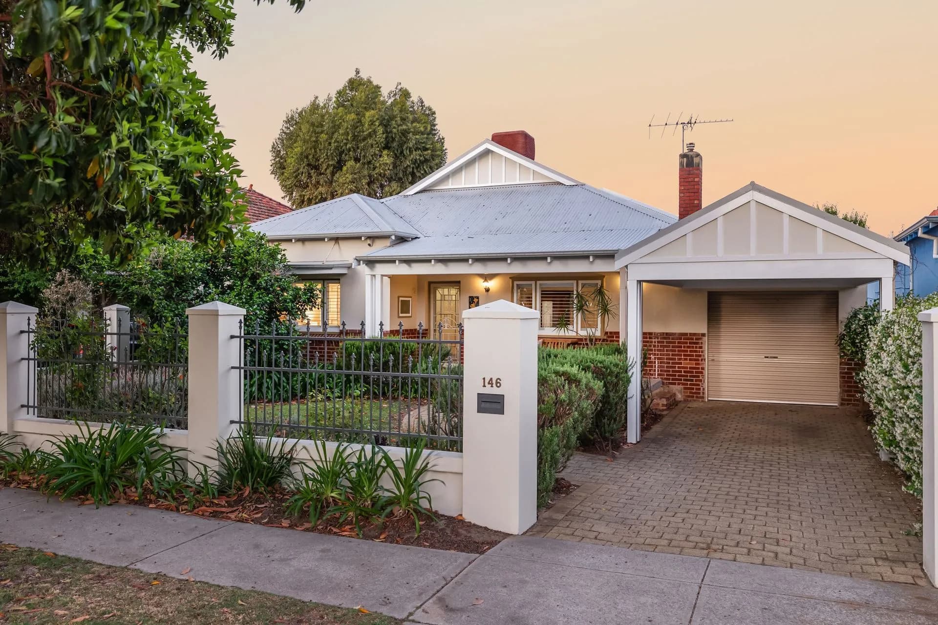 146 Tenth Avenue, Inglewood., Inglewood - Image 1