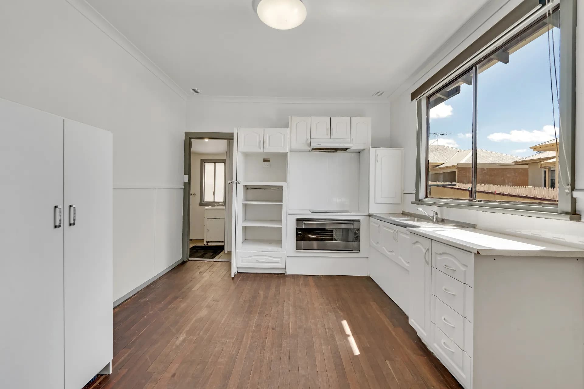 33 Xavier Street, Carey Park., Carey Park - Thumbnail 7