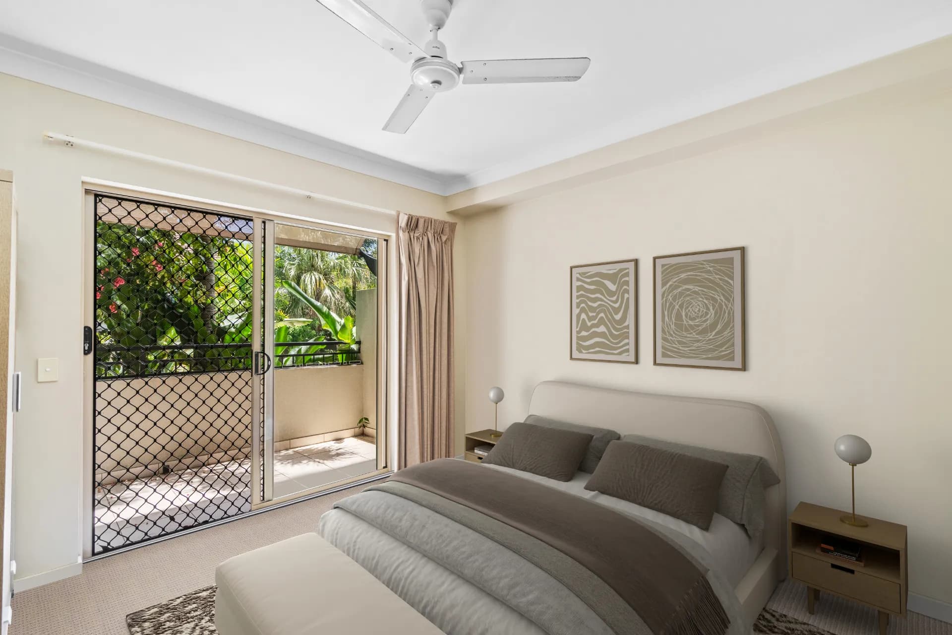 1102/12 Gregory Street, Westcourt., Westcourt - Thumbnail 5