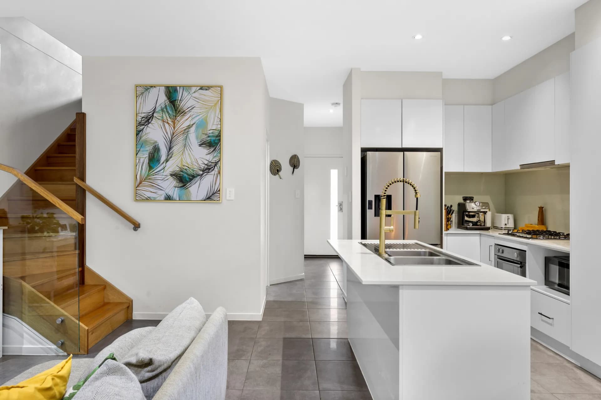 2/20 Moore Street, Morningside., Morningside - Thumbnail 3