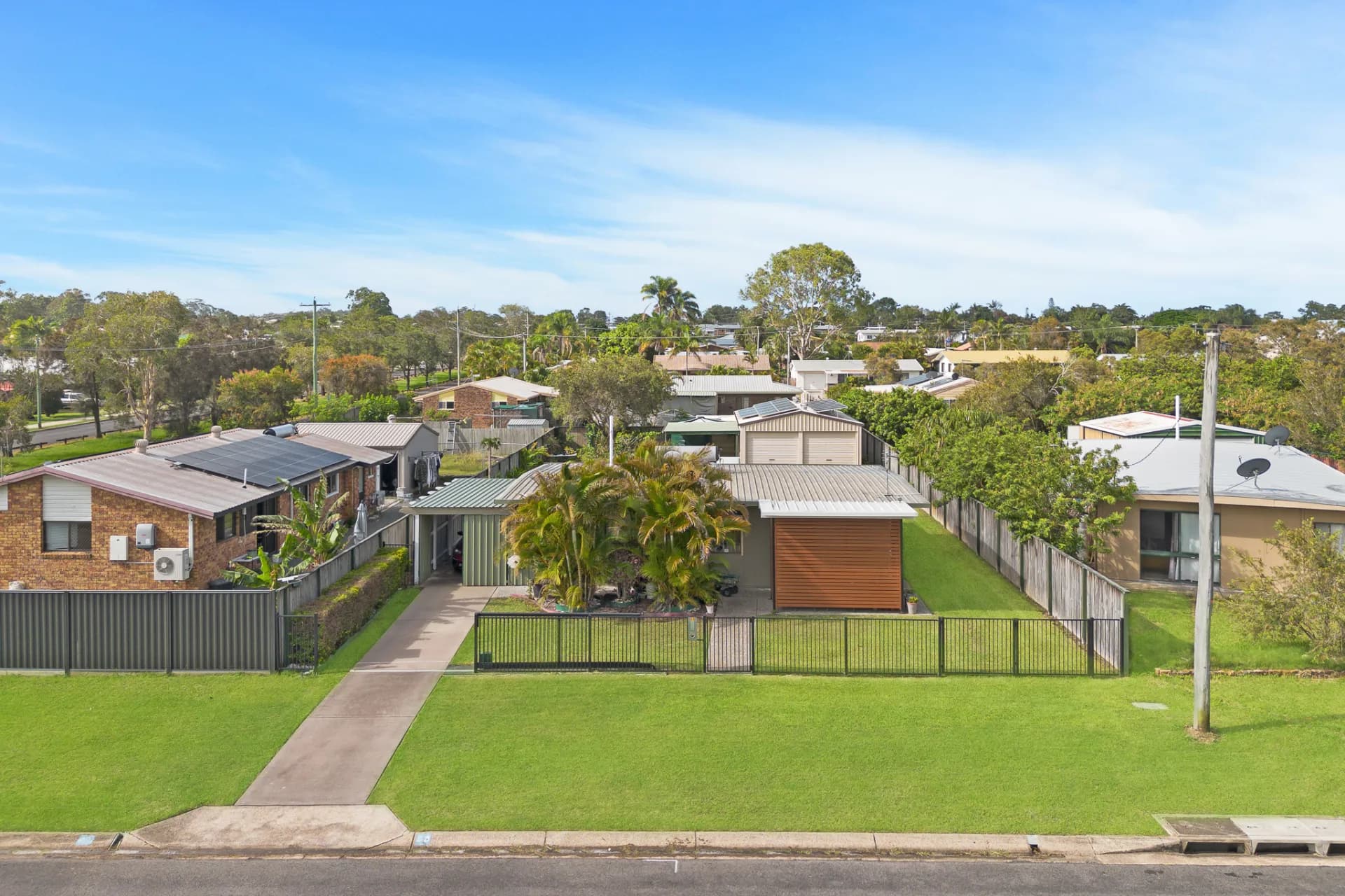 53 Corser Street, Point Vernon., Point Vernon - Thumbnail 2