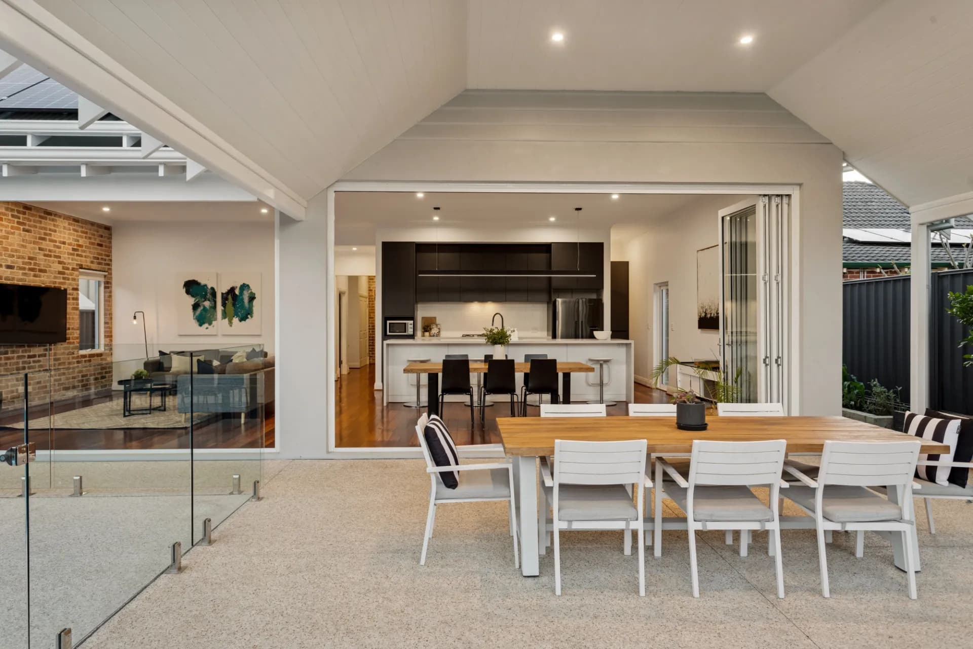 10 Harcourt Street, Inglewood., Inglewood - Thumbnail 5