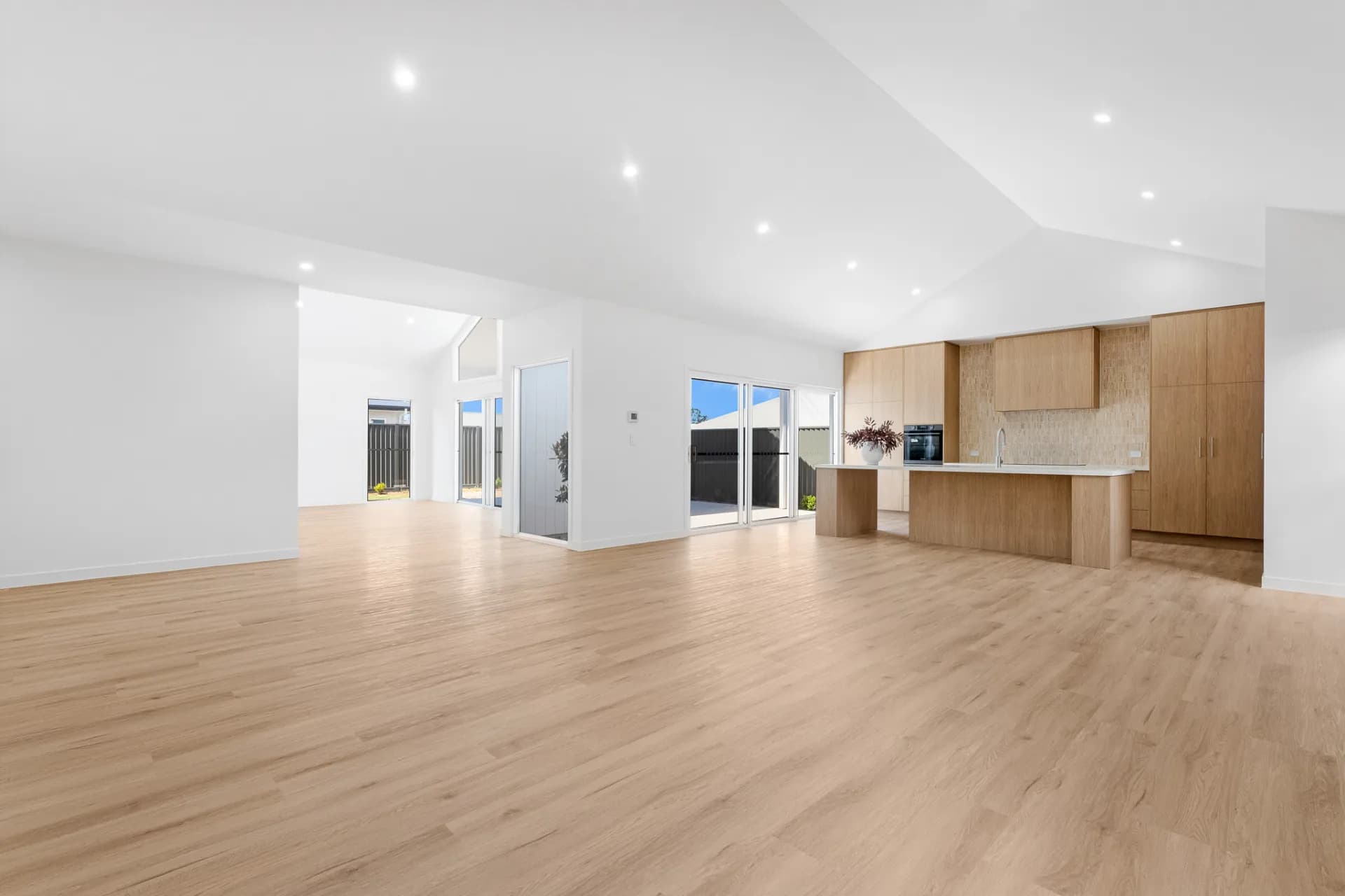 18 Goodwood Drive, Wondunna., Wondunna - Thumbnail 2