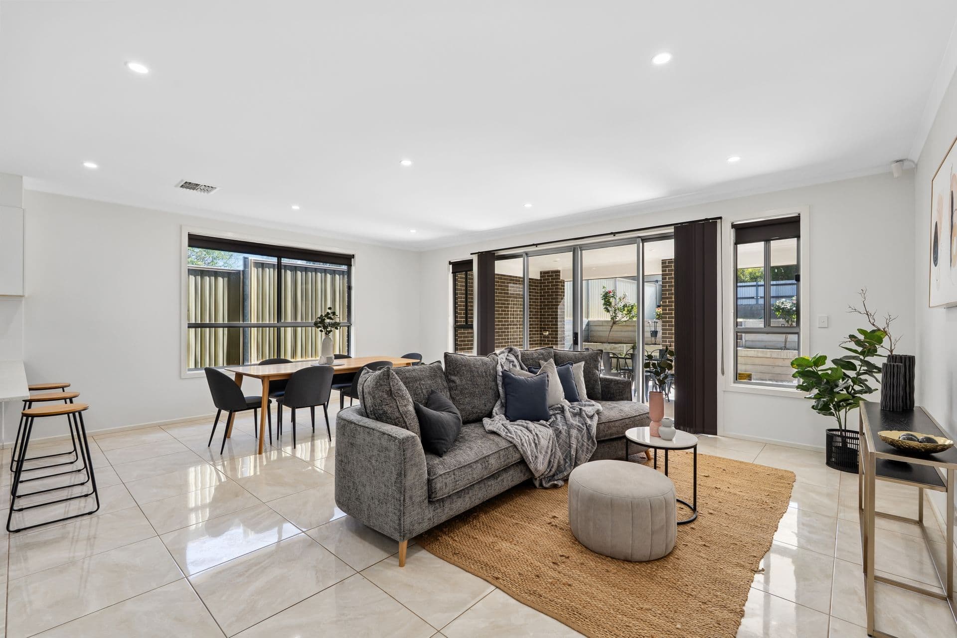 4 Faulkner Street, Modbury, SA, 5092, Modbury - Thumbnail 2