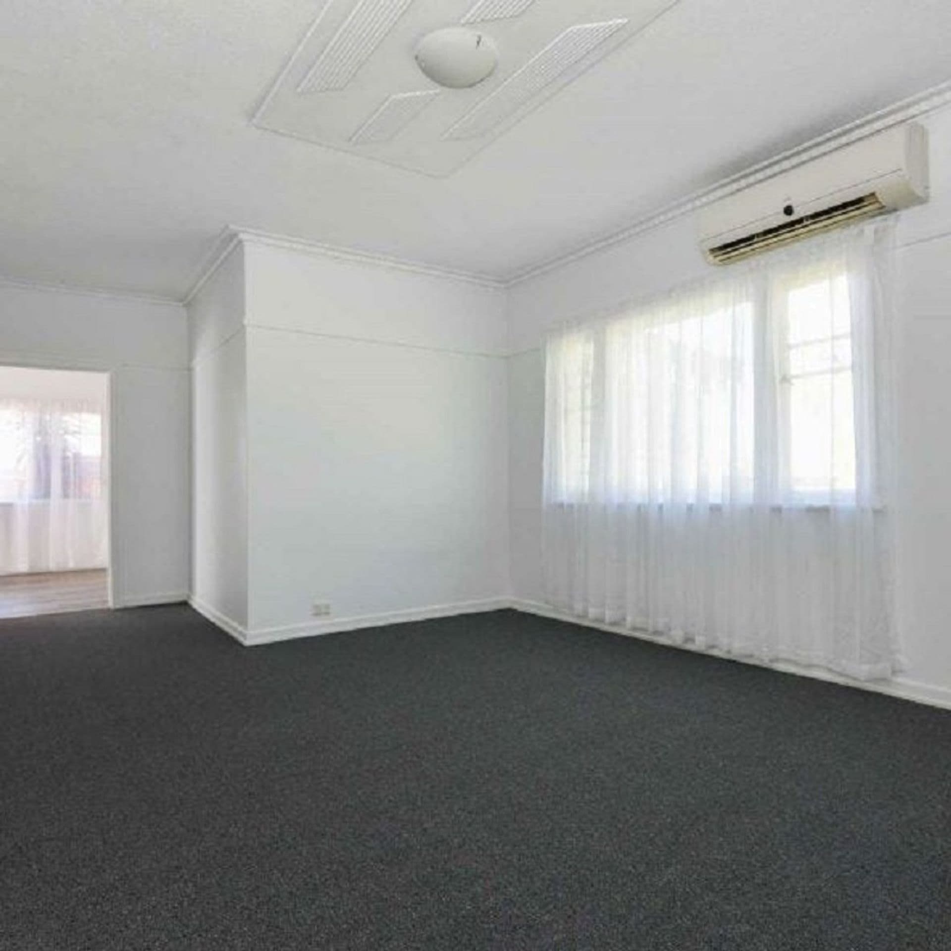 42 Glenvale Road, Harristown, QLD, 4350, Harristown - Thumbnail 4