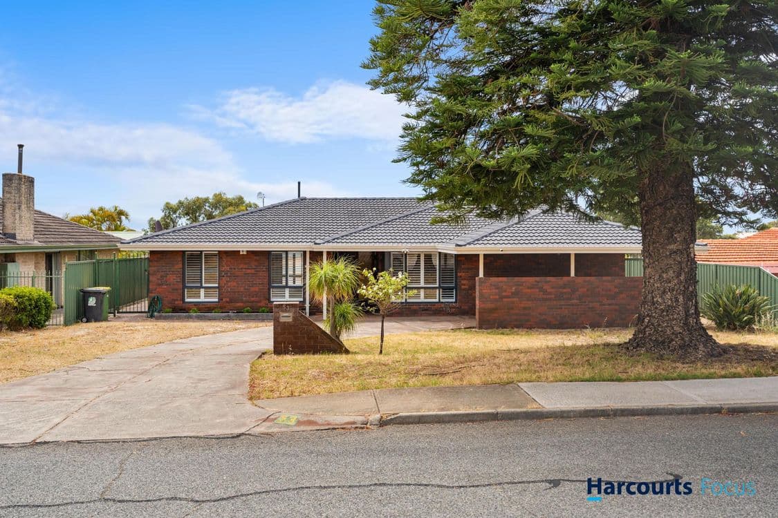 53 Pembury Road, THORNLIE, WA 6108, Thornlie - Thumbnail 2
