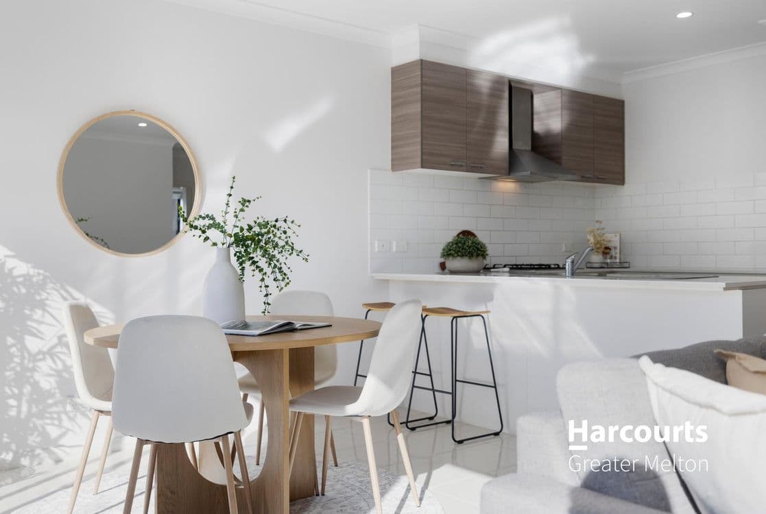 14 Morningside Drive, THORNHILL PARK, VIC 3335, Thornhill Park - Thumbnail 7