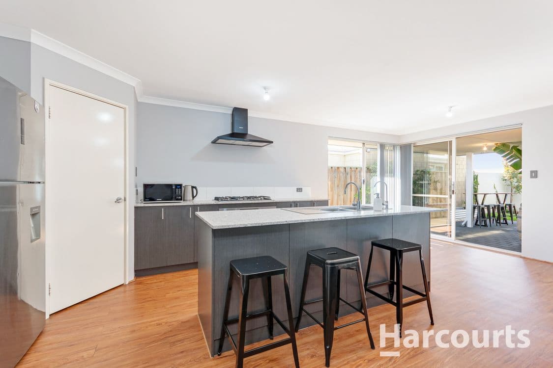 315 Banrock Drive, ELLENBROOK, WA 6069, Ellenbrook - Thumbnail 5
