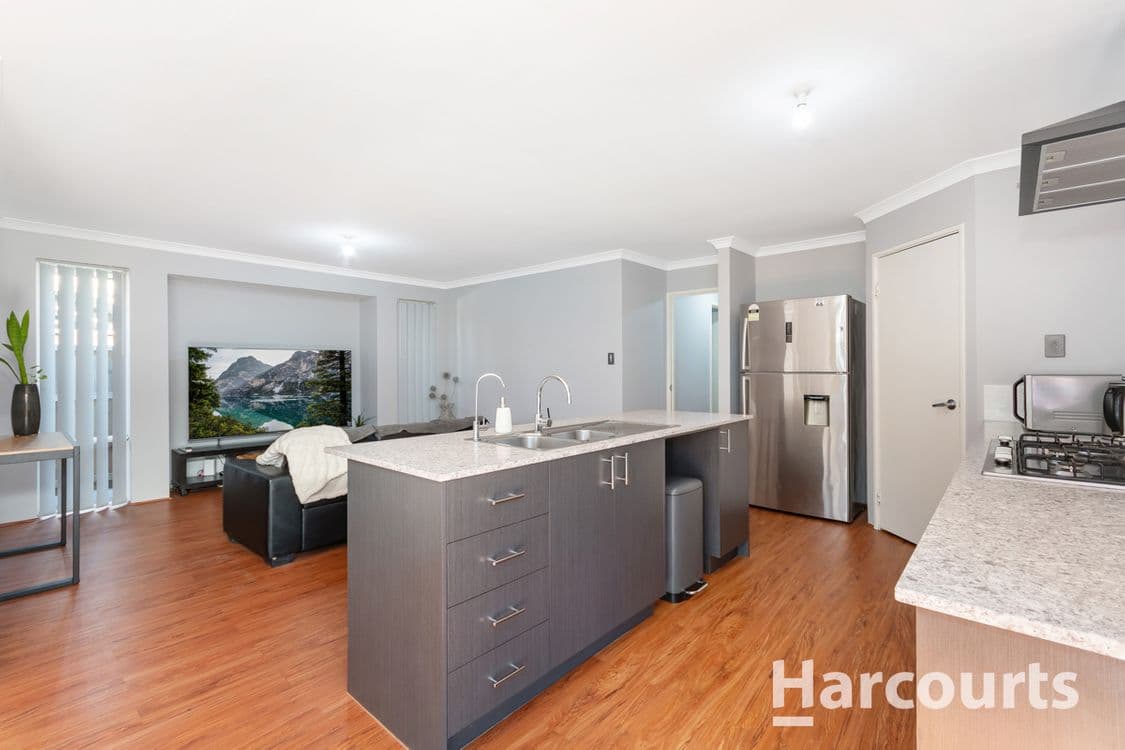 315 Banrock Drive, ELLENBROOK, WA 6069, Ellenbrook - Thumbnail 8