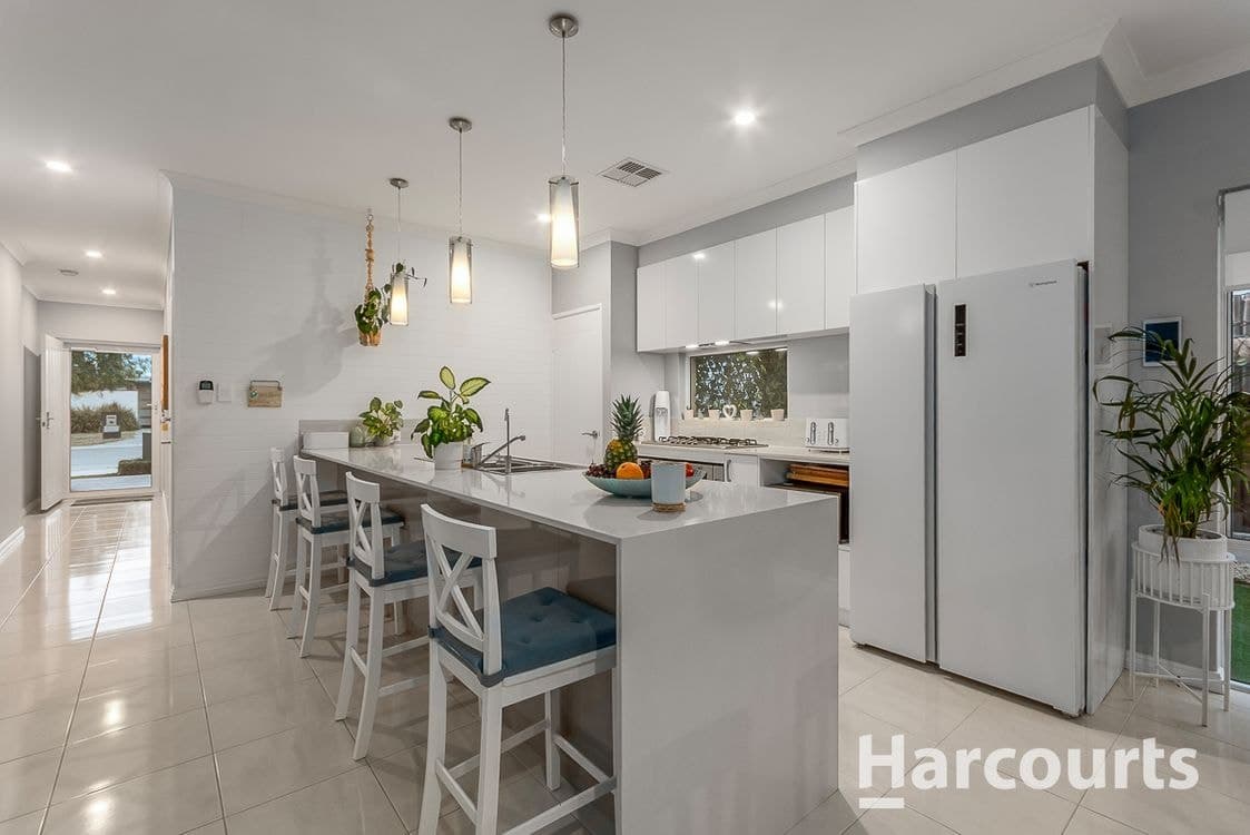 8 Pistachio Way, EGLINTON, WA 6034, Eglinton - Thumbnail 6