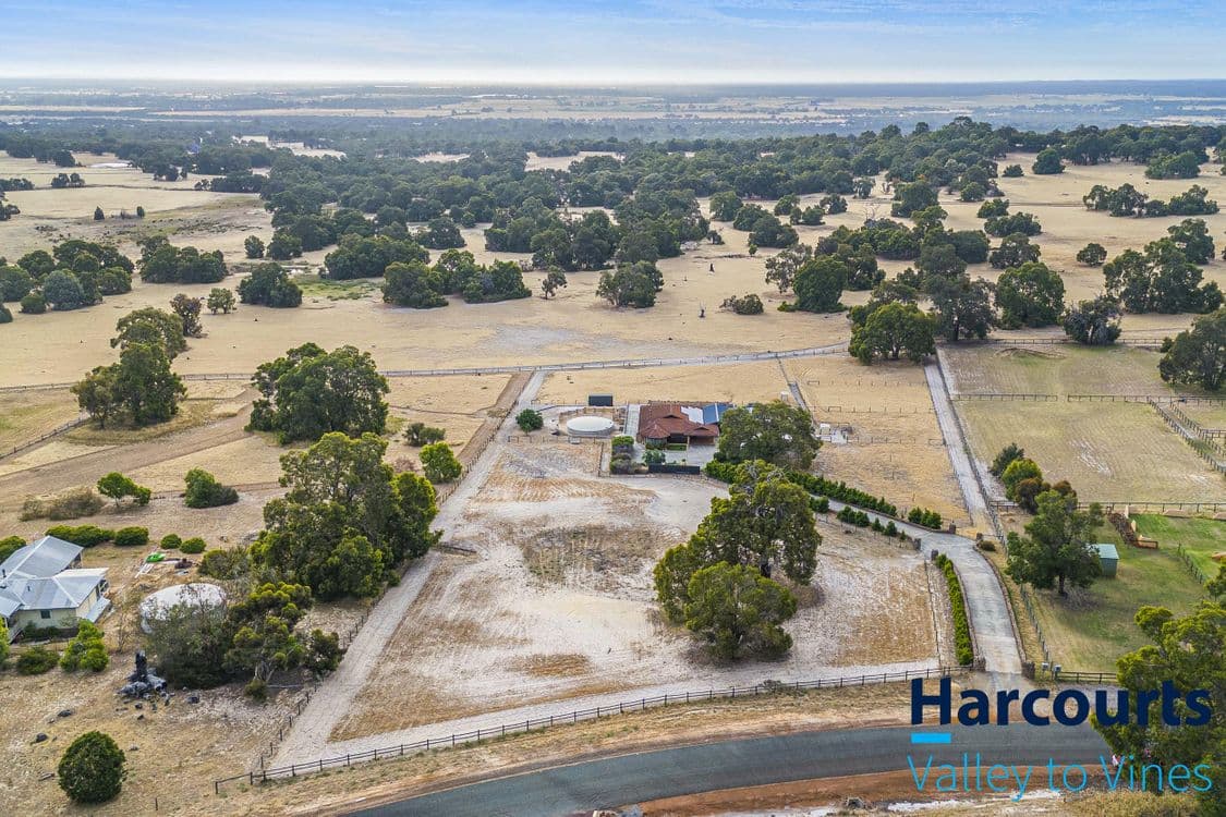 70 Bonita Road, BULLSBROOK, WA 6084, Bullsbrook - Thumbnail 3