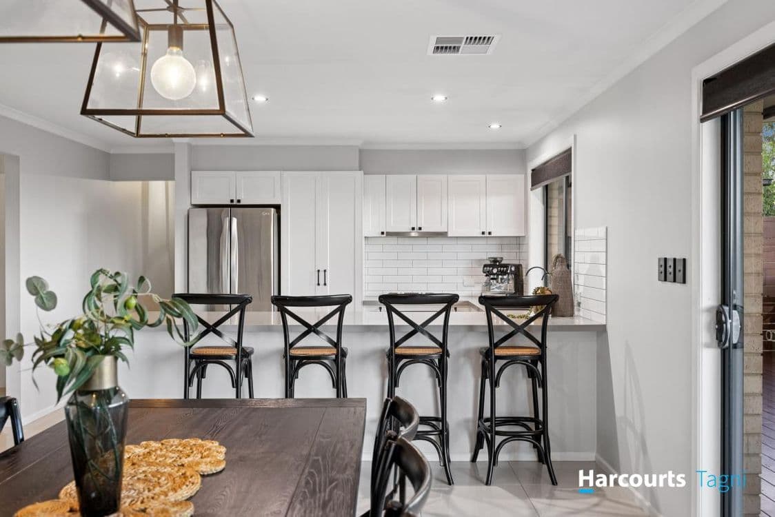 201 Windebanks Road, ABERFOYLE PARK, SA 5159, Aberfoyle Park - Thumbnail 7
