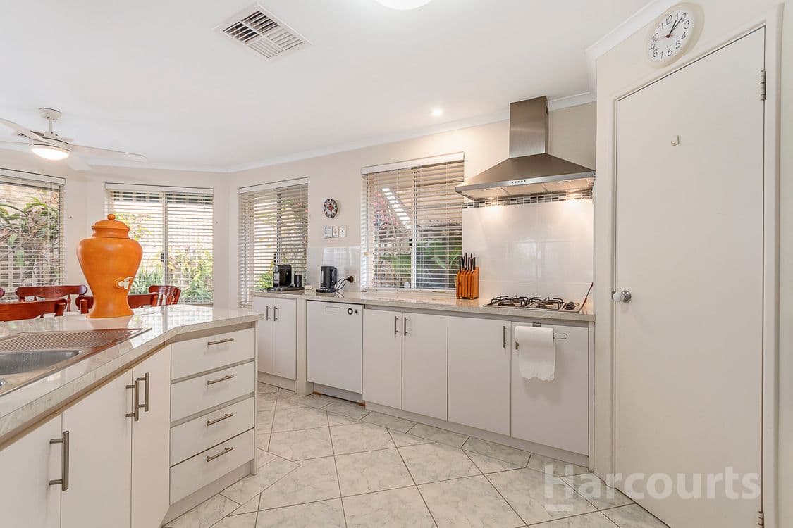 10 Marriot Turn, CURRAMBINE, WA 6028, Currambine - Thumbnail 2
