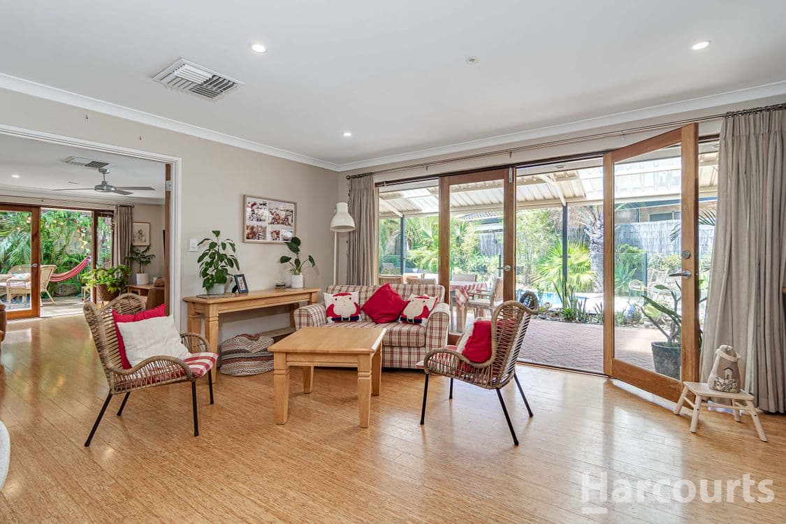 5 Pilgrim Place, CURRAMBINE, WA 6028, Currambine - Thumbnail 8