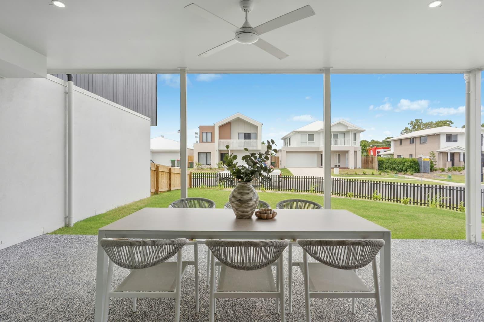 27 Princeton Circuit,Lawnton, Lawnton - Thumbnail 6