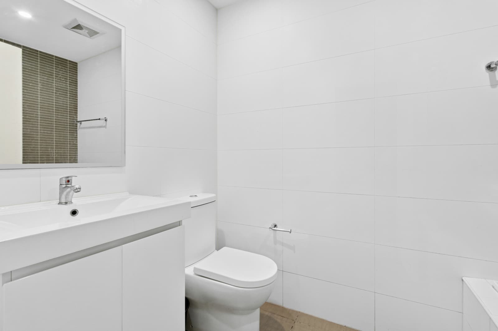 208/6 East Street,Granville, Granville - Thumbnail 5