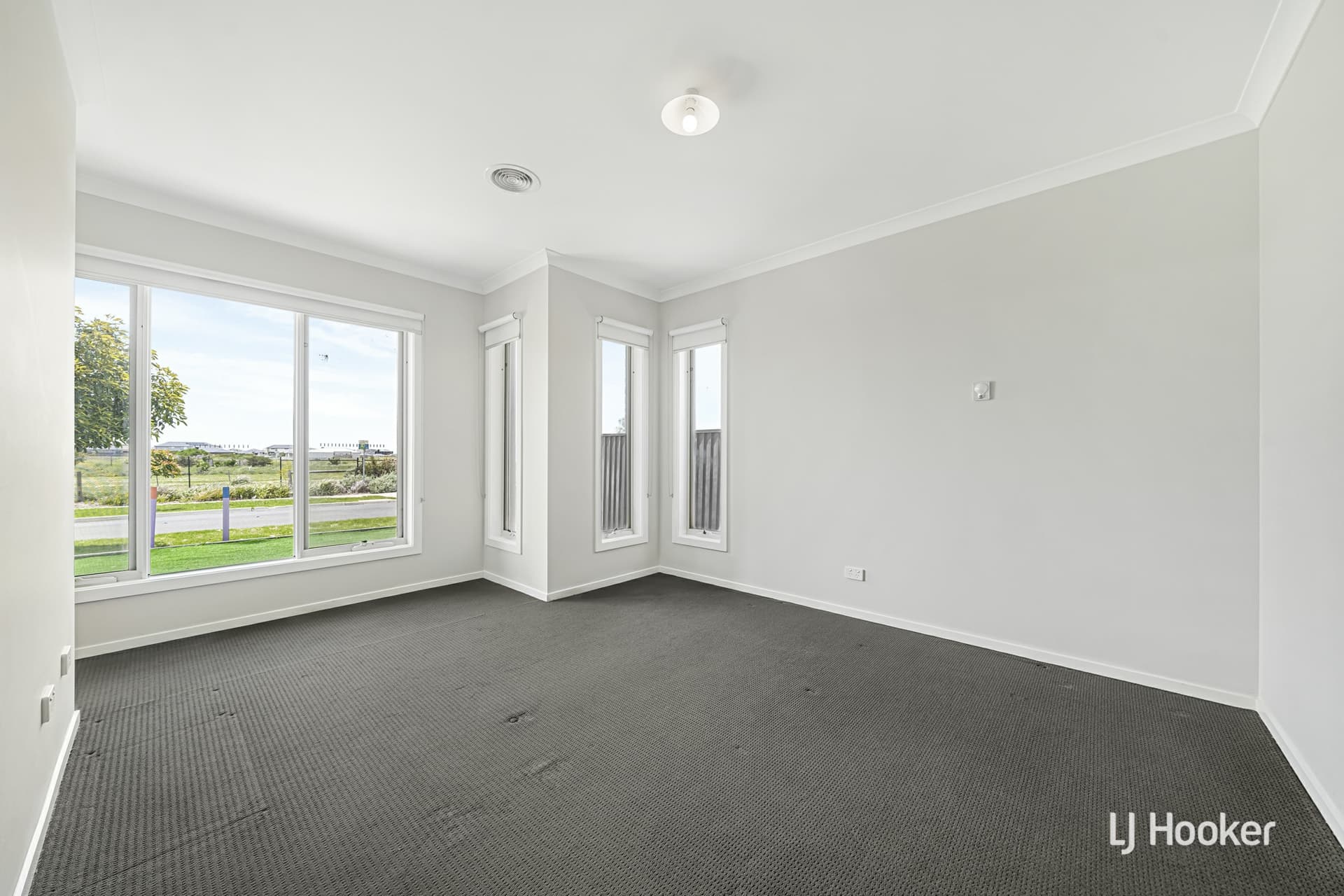 58 Leo Avenue, Tarneit, Tarneit - Thumbnail 2