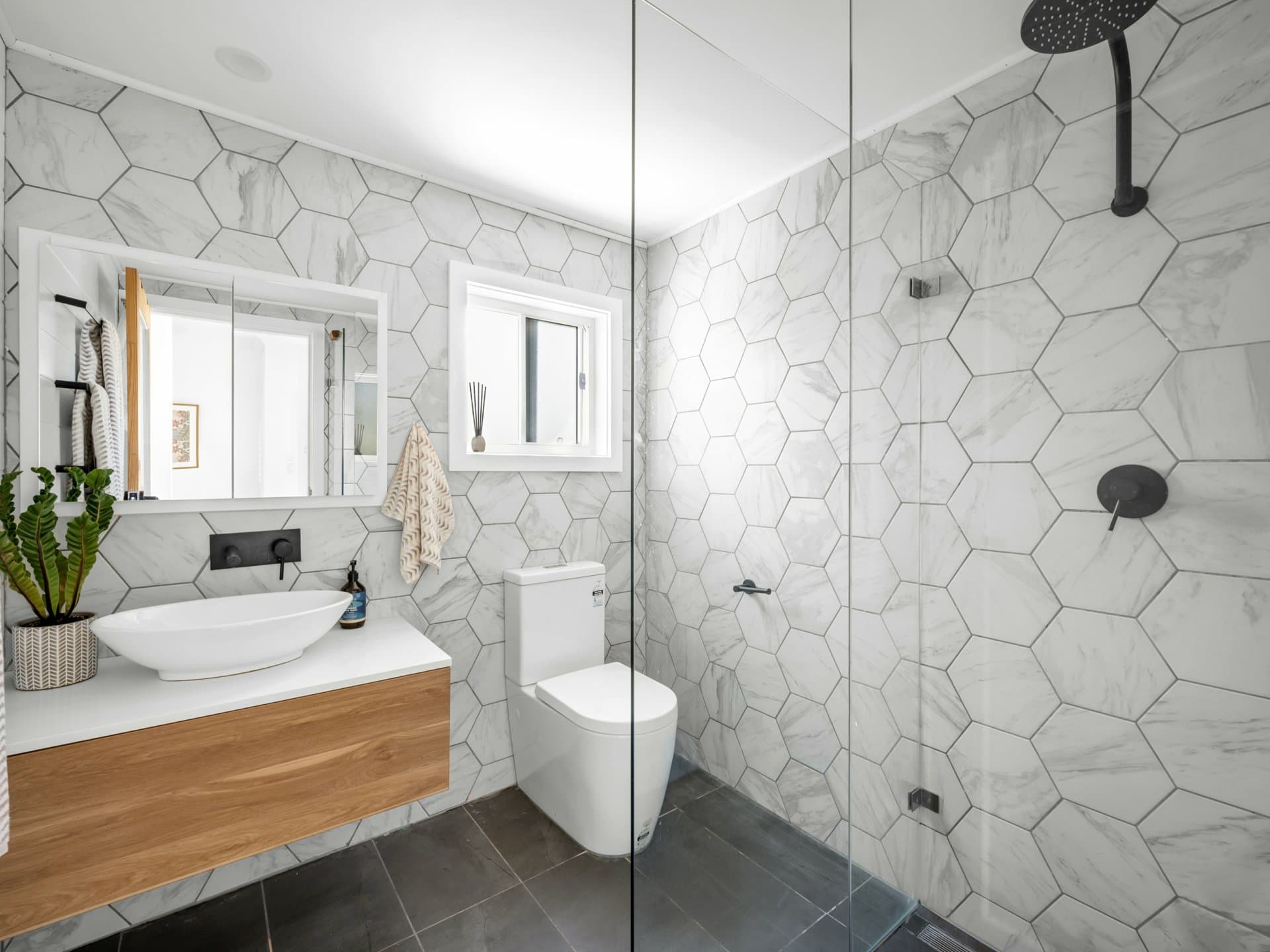 32 Glanville Road, Sussex Inlet, Sussex Inlet - Thumbnail 8