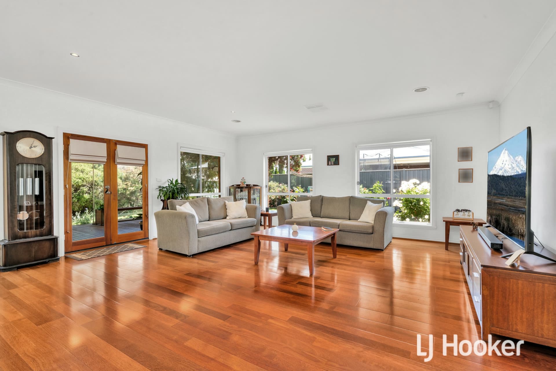 9 Hindmarsh Drive, Manor Lakes, Manor Lakes - Thumbnail 7