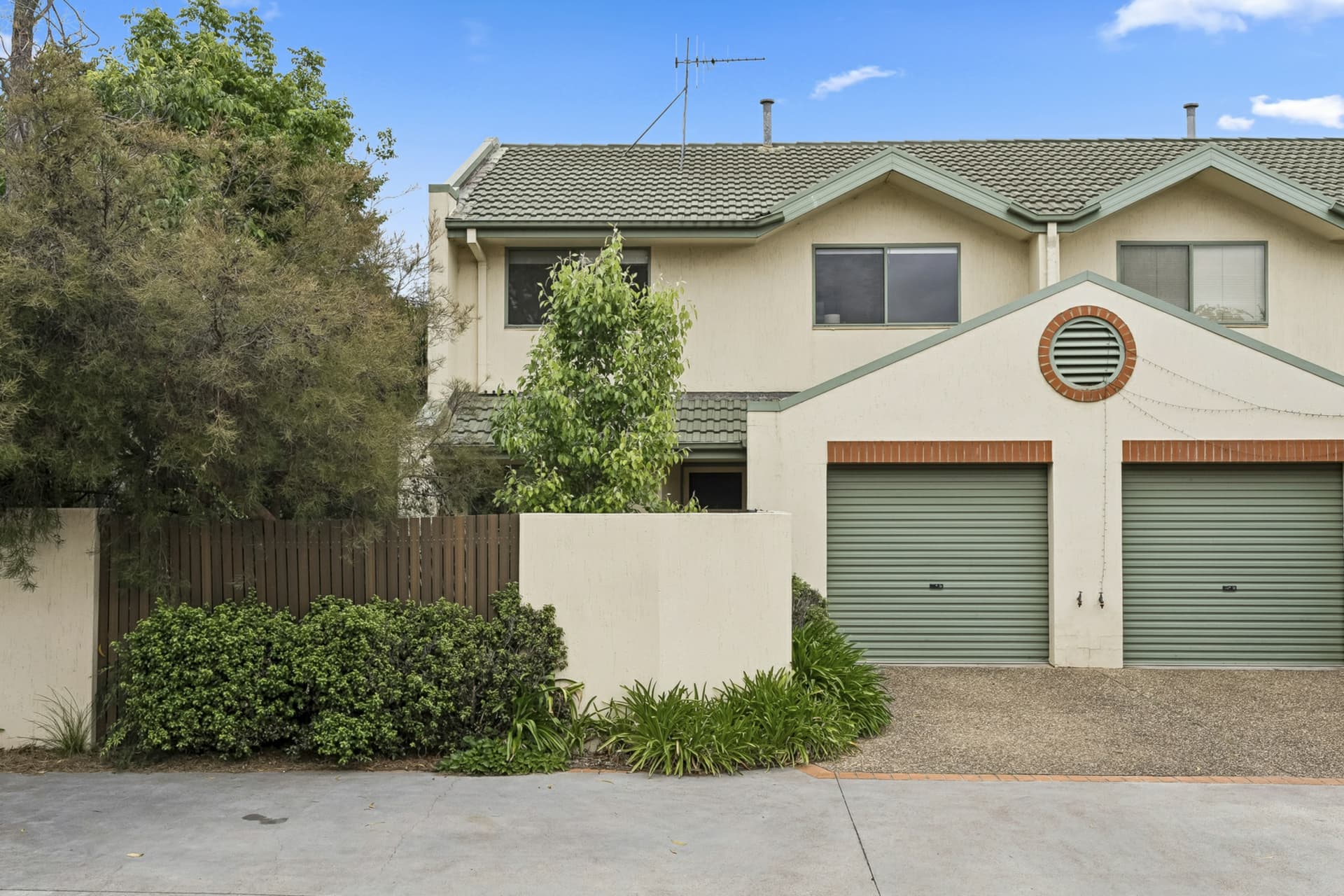 12/10 Federal Highway, Watson, Watson - Image 1
