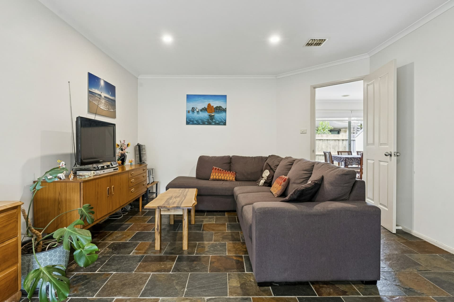12/10 Federal Highway, Watson, Watson - Thumbnail 7