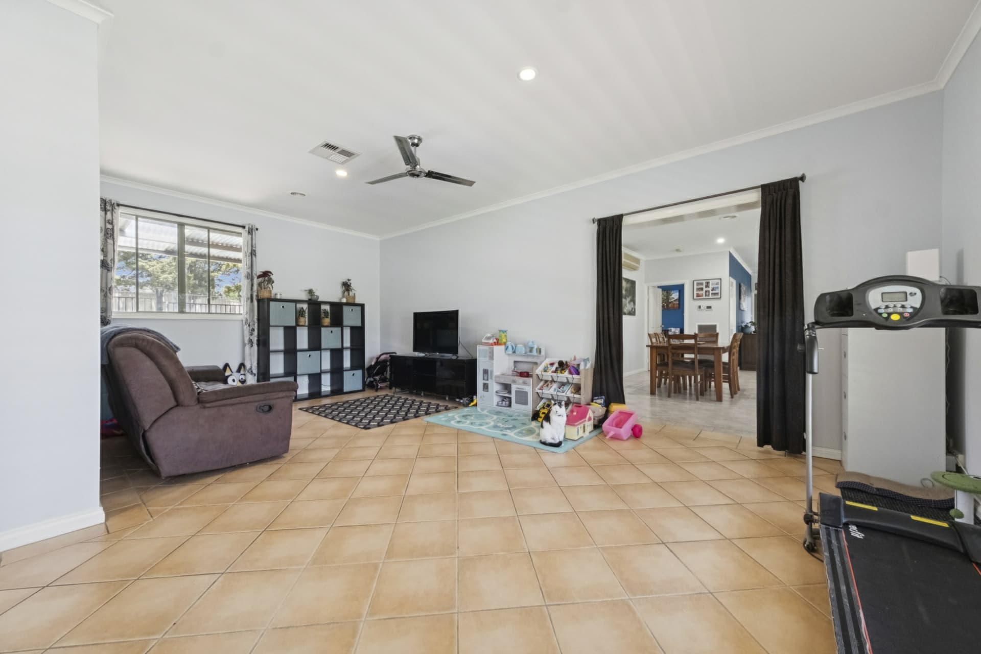 45 Morton Avenue, Yass, Yass - Thumbnail 4