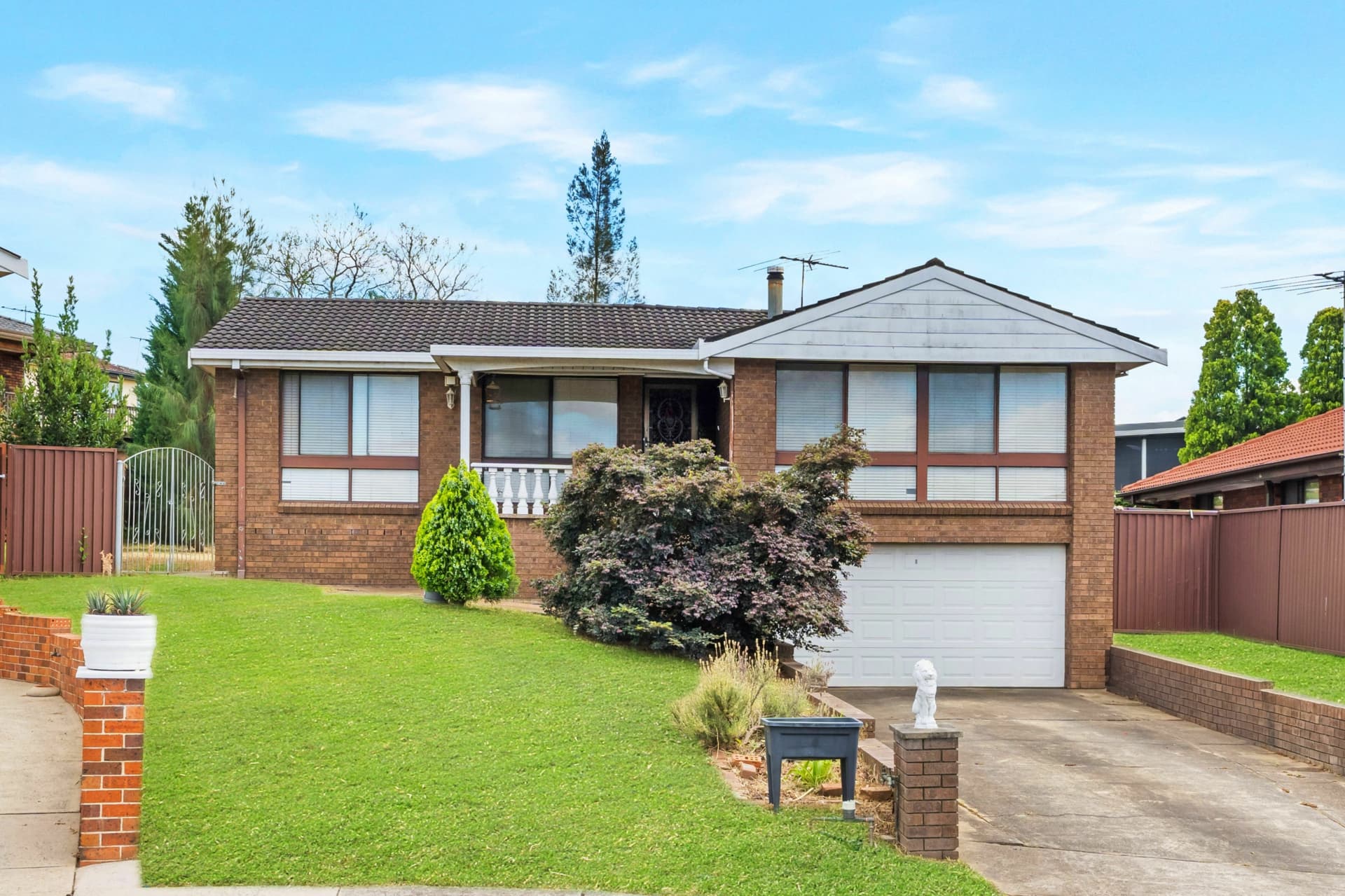 12 Albany Close, Wakeley, Wakeley - Image 1