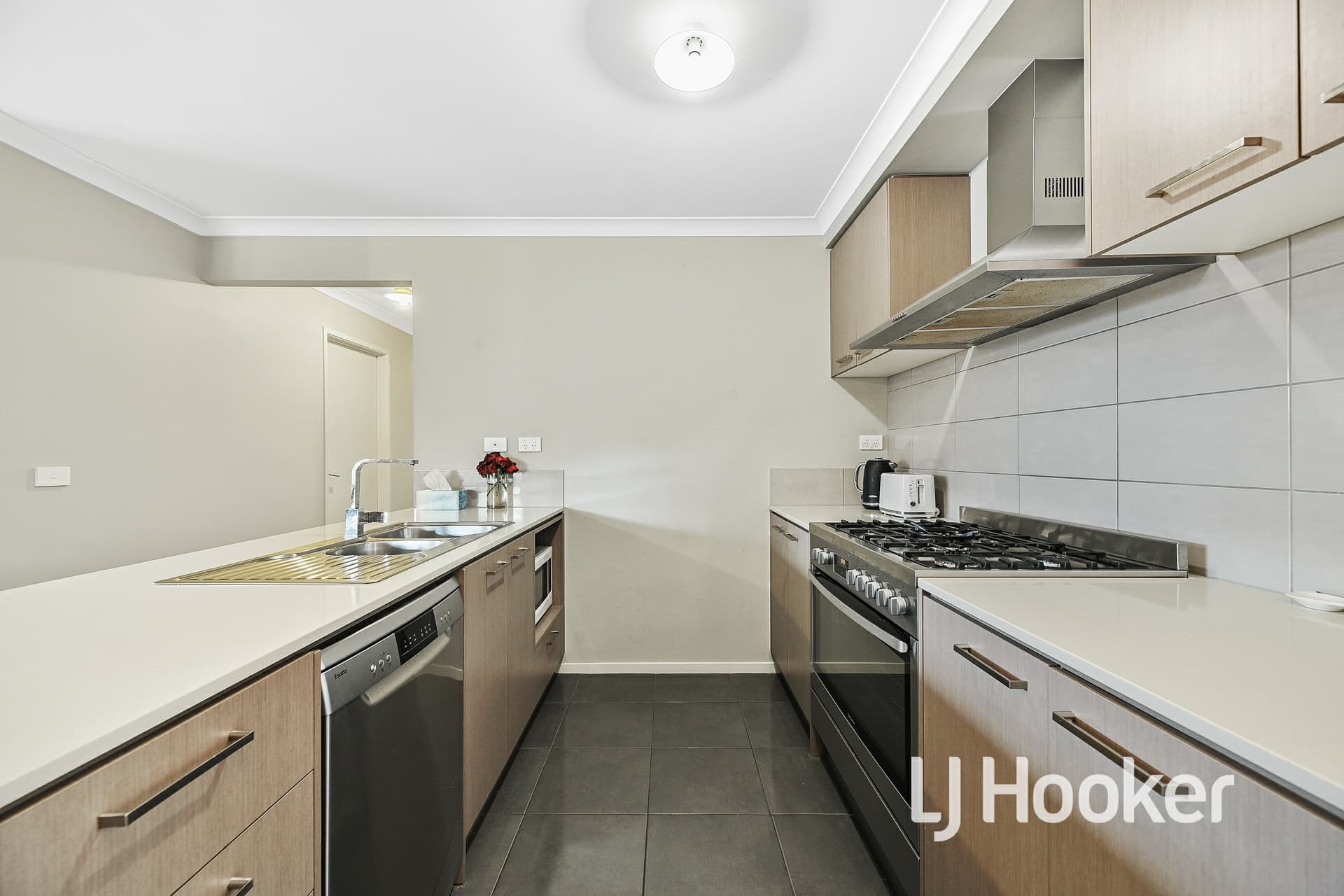 4 Colachise Place, Cranbourne East, Cranbourne East - Thumbnail 6