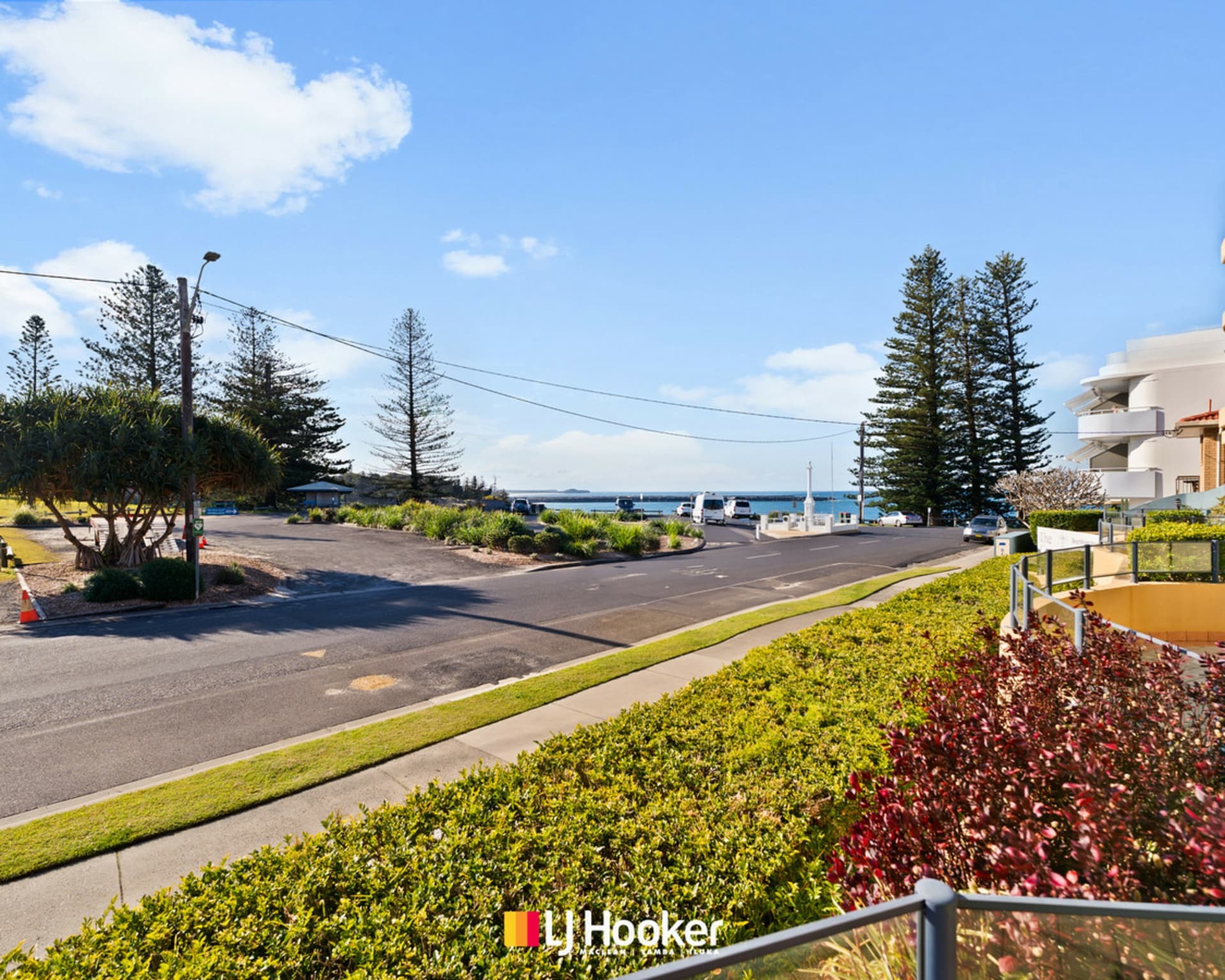 2/4 Queen Street, Yamba, Yamba - Thumbnail 2