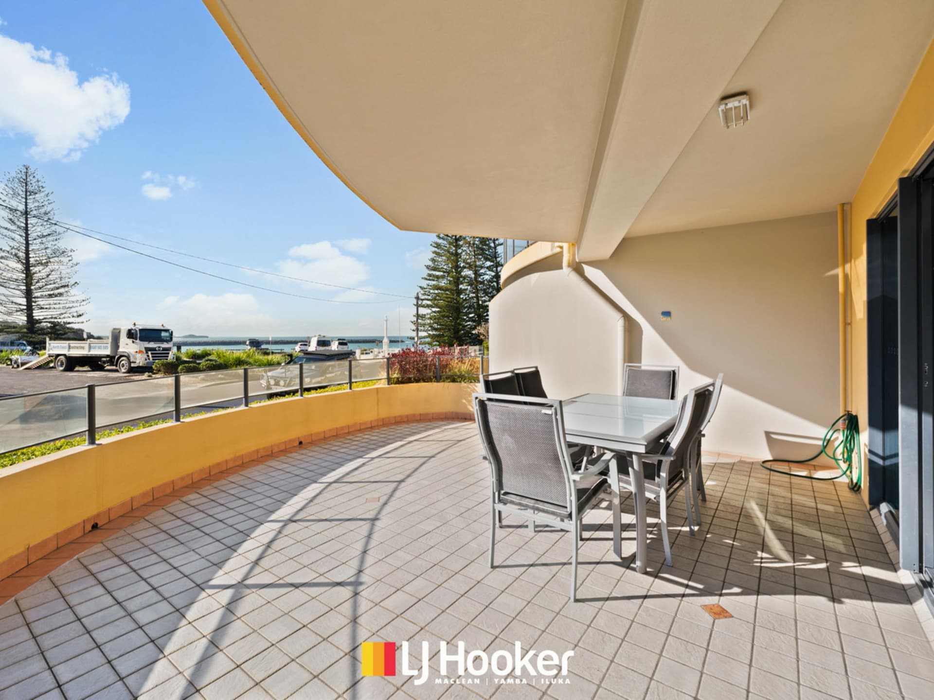 2/4 Queen Street, Yamba, Yamba - Thumbnail 3