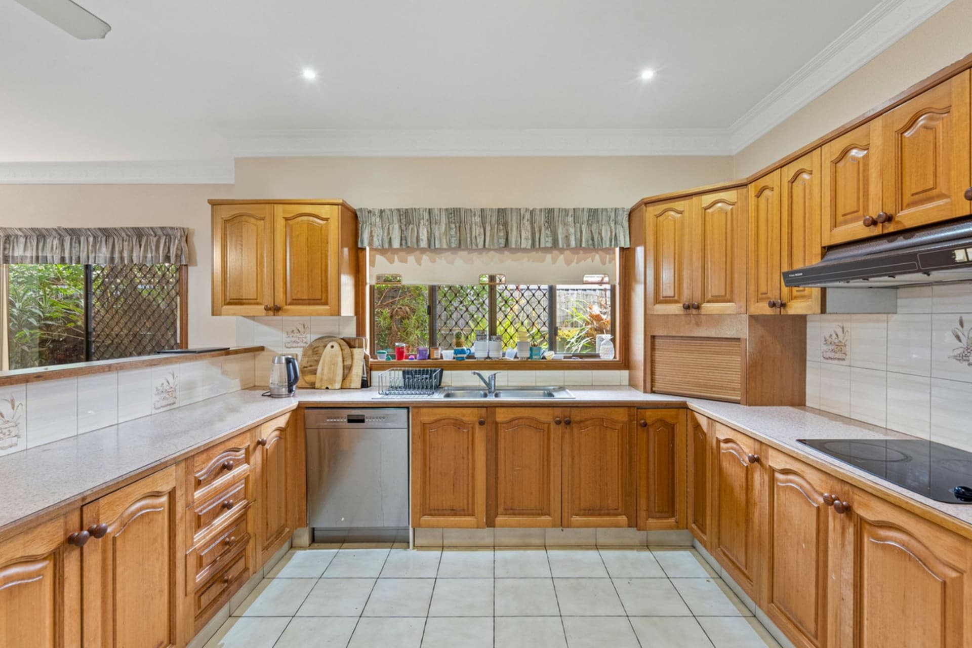 3 Vista Court, Newport, Newport - Thumbnail 2