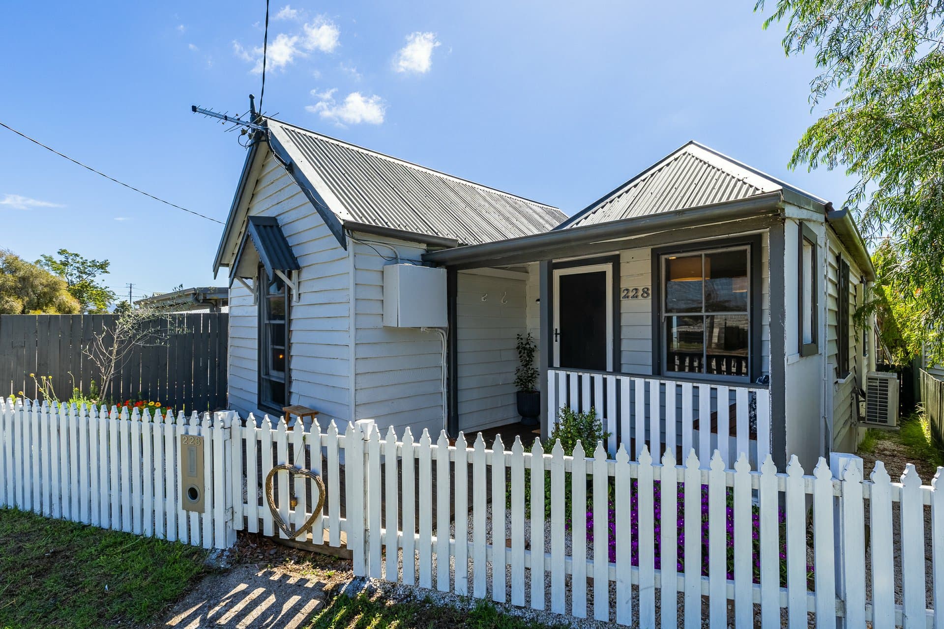 228 Newtown Road, Bega, Bega - Thumbnail 2