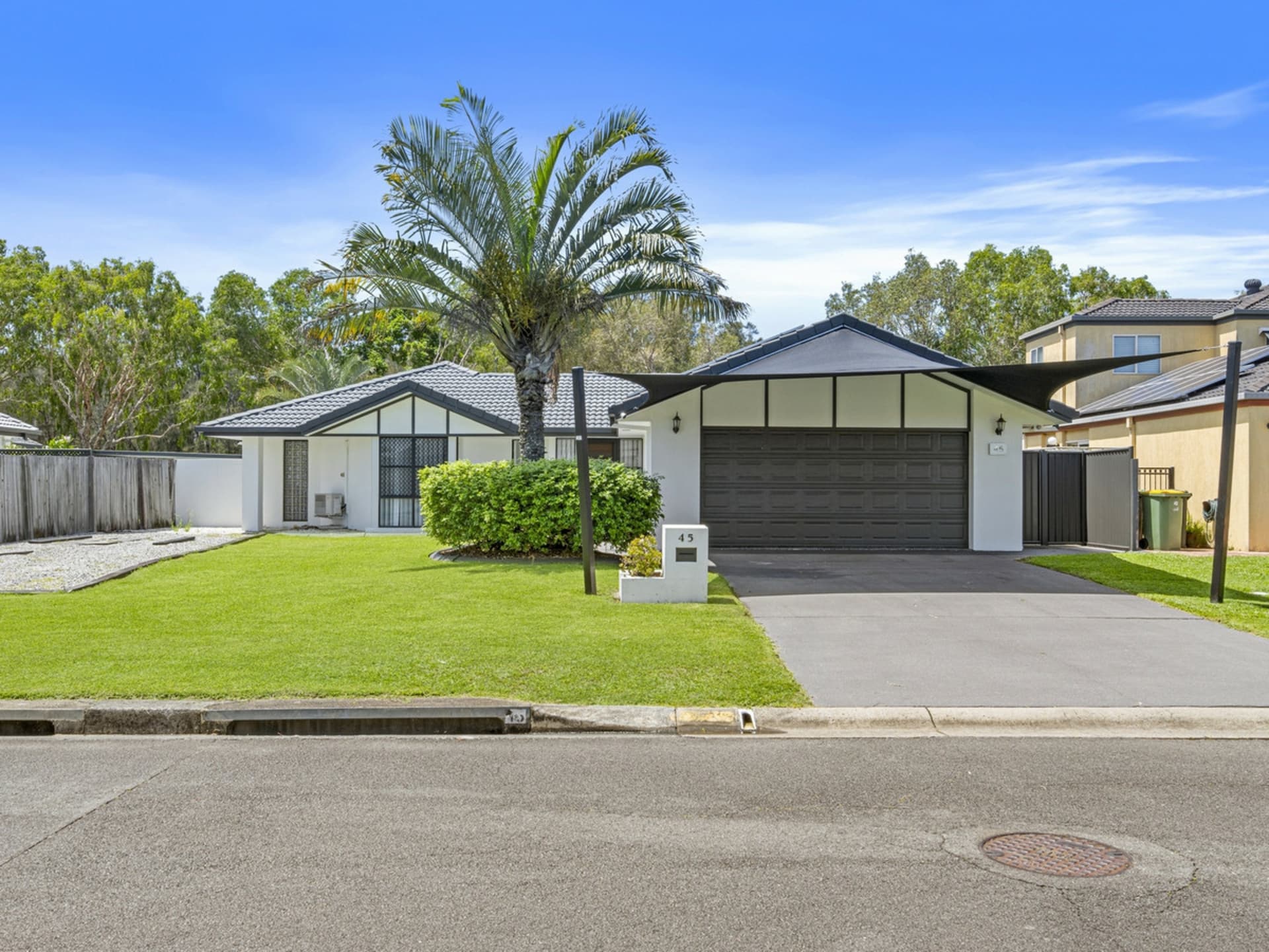 45 Lakeshore Drive, Helensvale, Helensvale - Thumbnail 5
