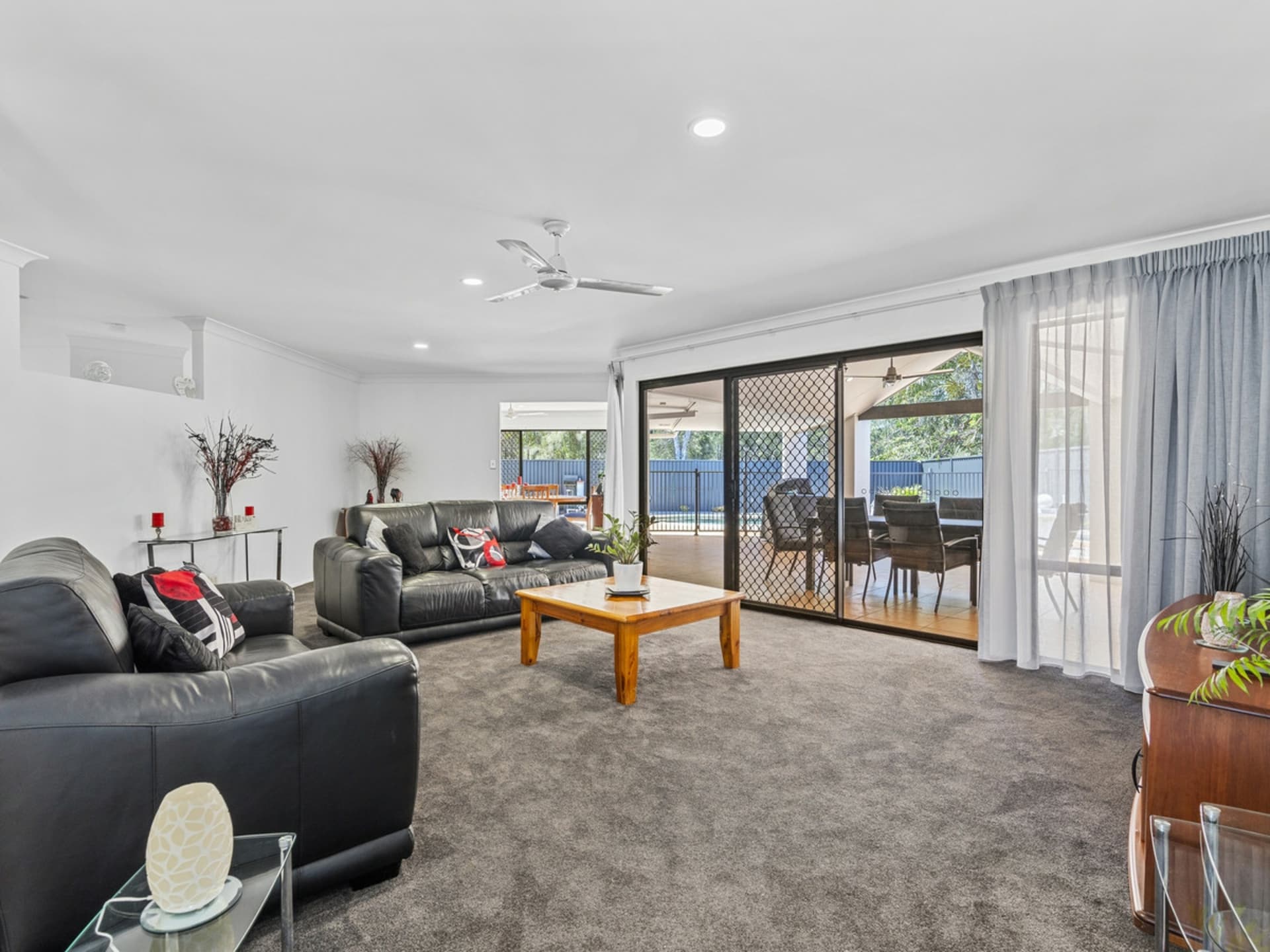 45 Lakeshore Drive, Helensvale, Helensvale - Thumbnail 7