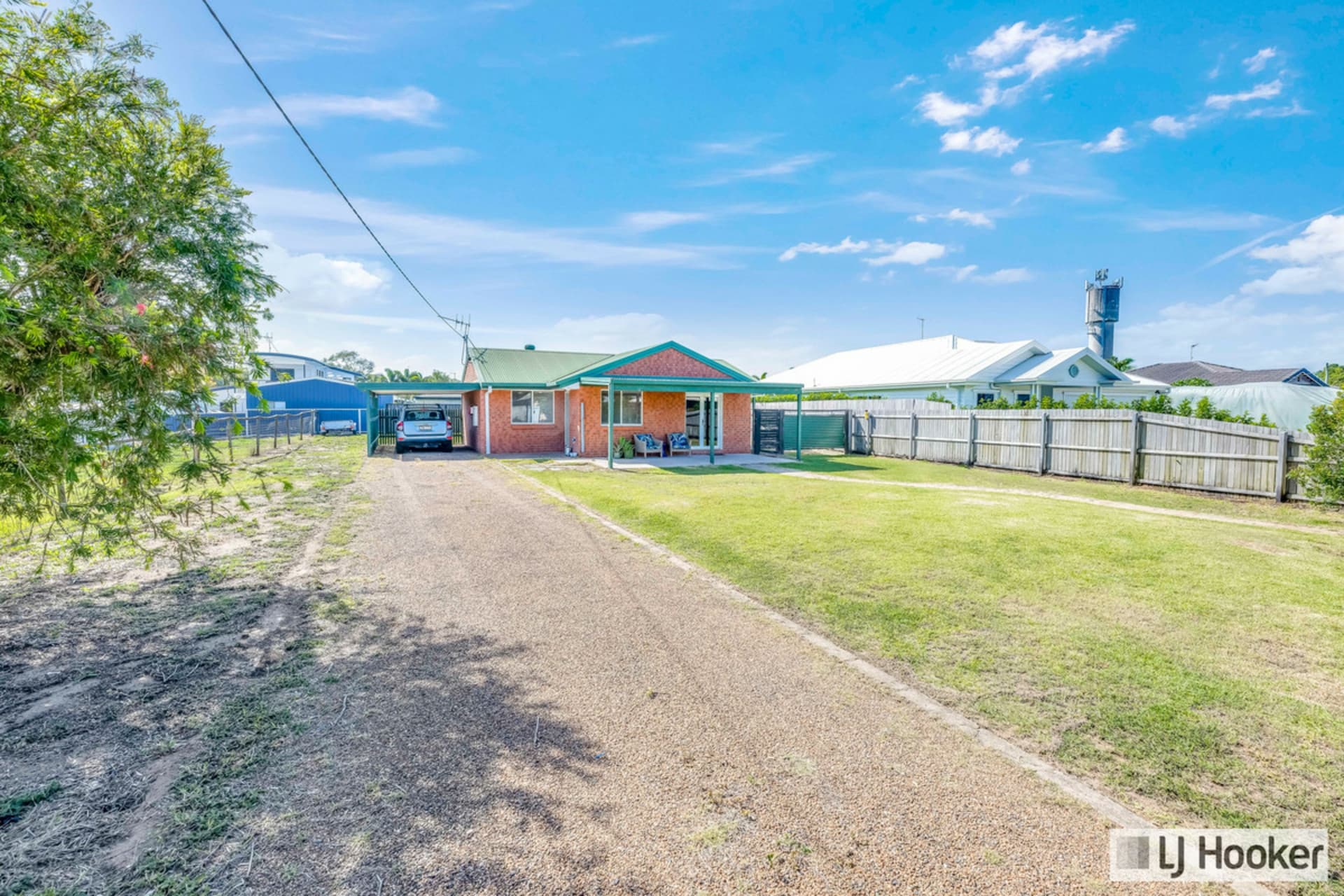 6 Alexander Drive, Moore Park Beach, Moore Park Beach - Thumbnail 3