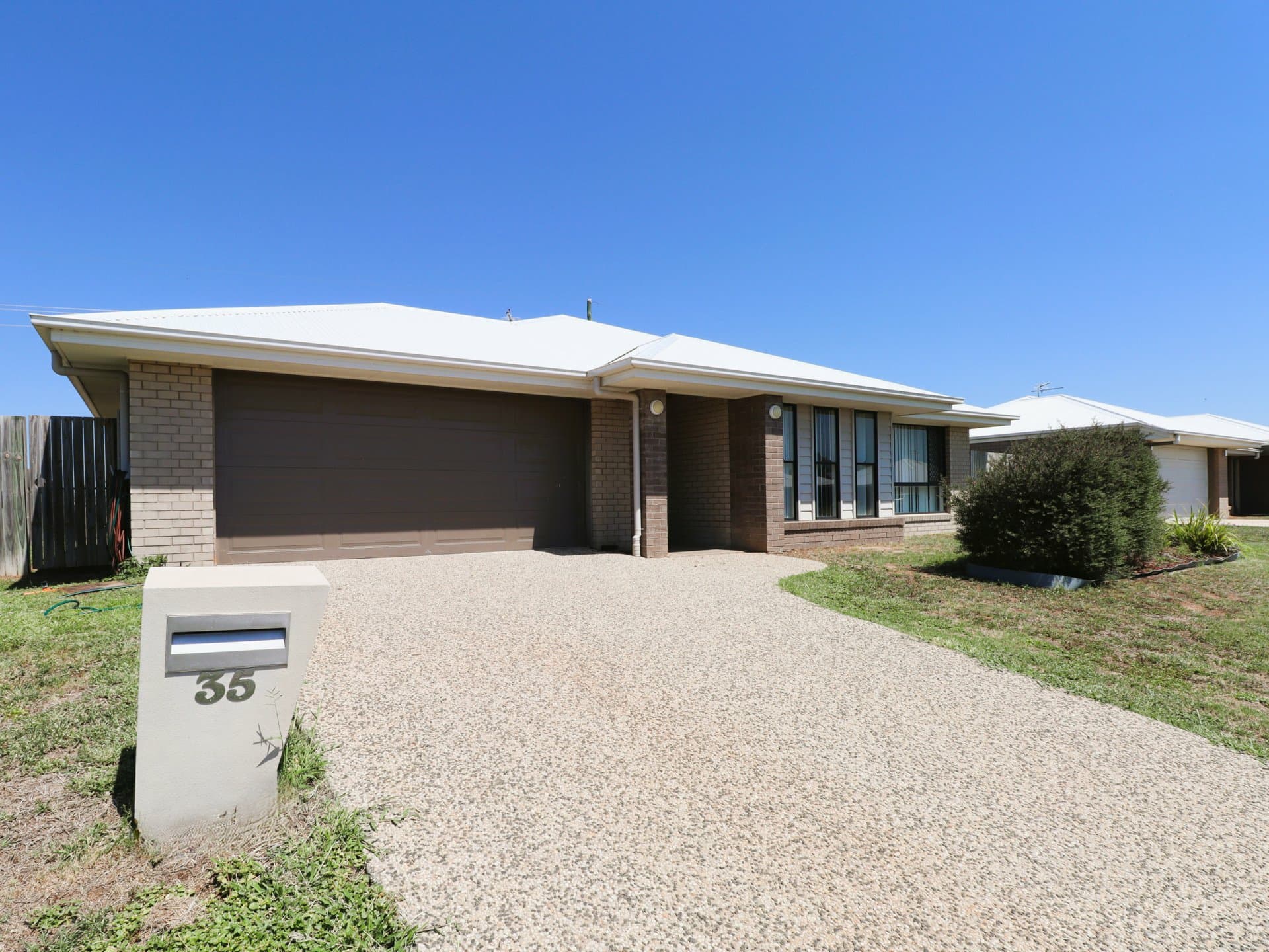 35 Wheeler Drive, Roma, Roma - Image 1