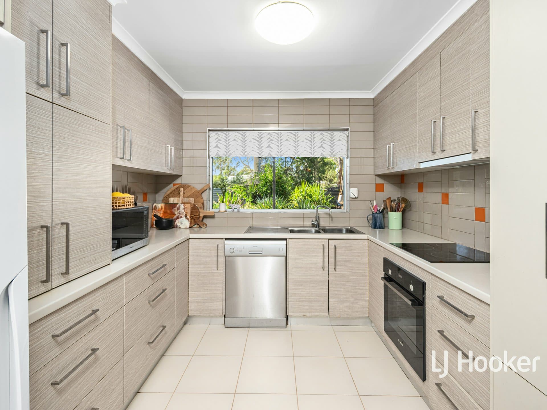 19 Larapinta Drive, Gillen, Gillen - Thumbnail 8
